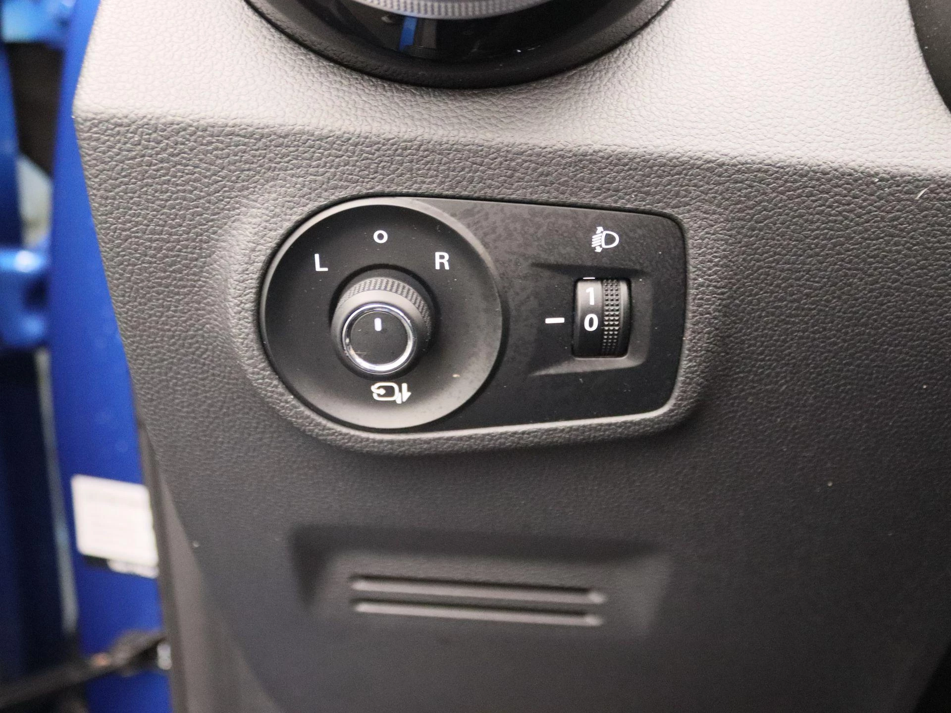 MG-ZS EV-image-22