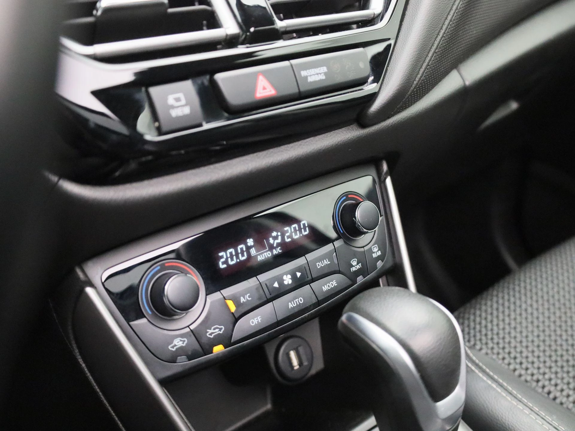 Suzuki-S-Cross-image-15
