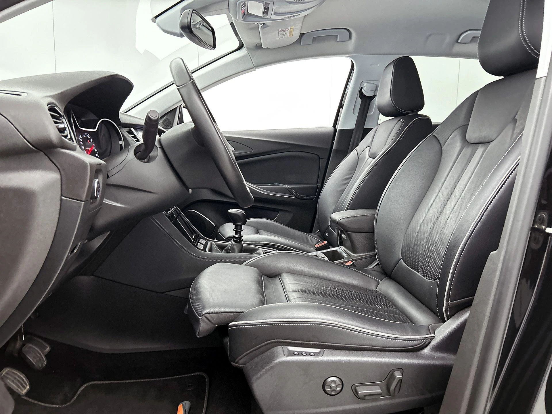 Opel-Grandland X-image-34