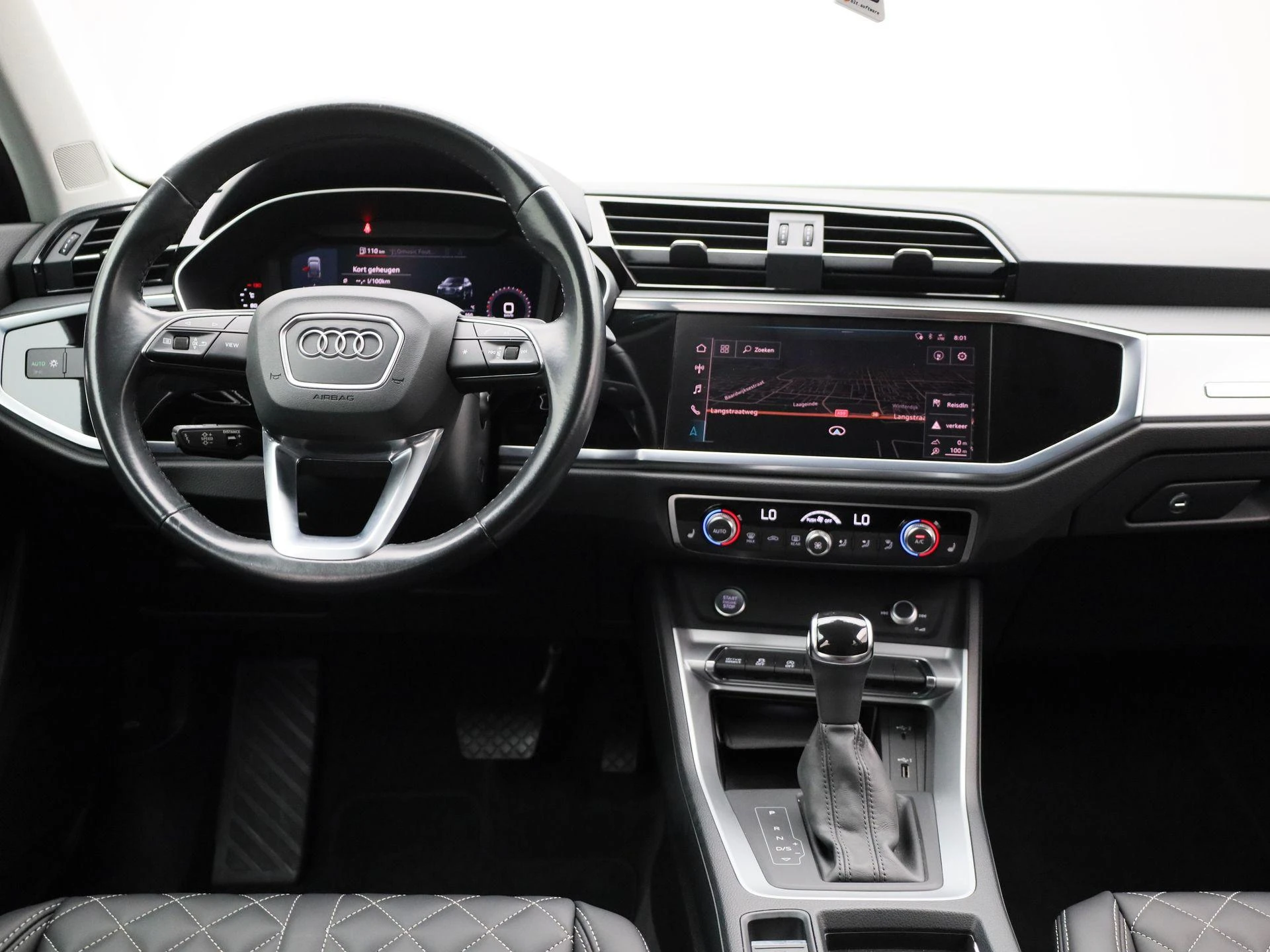 Audi-Q3-image-6