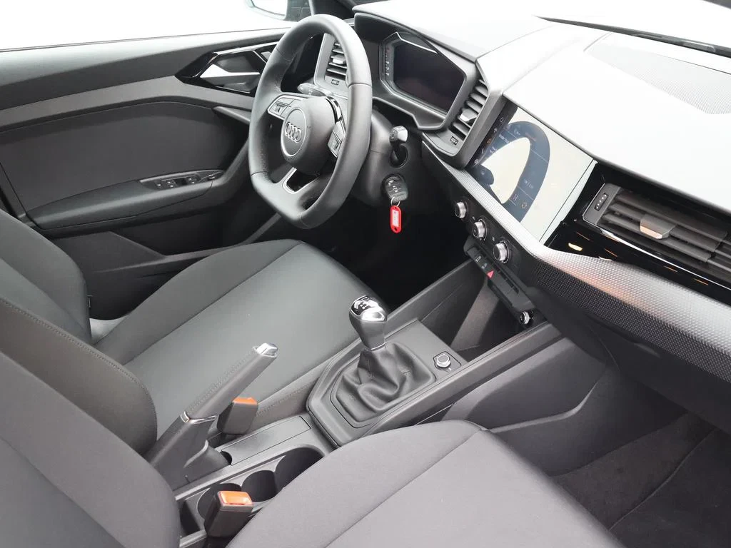 Audi-A1 Sportback-image-2