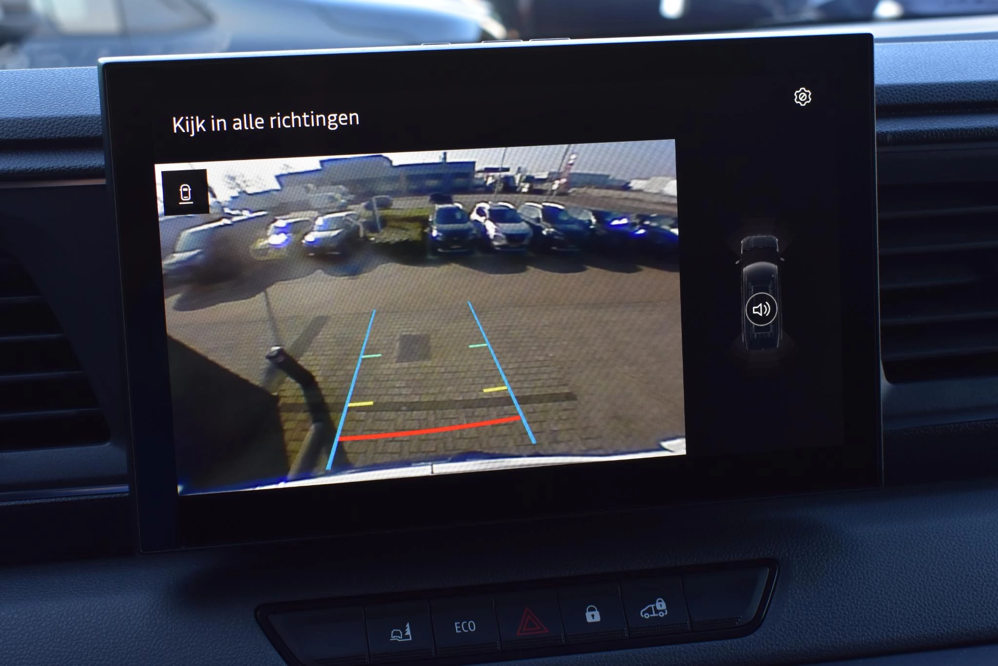 Nissan-Interstar-image-20