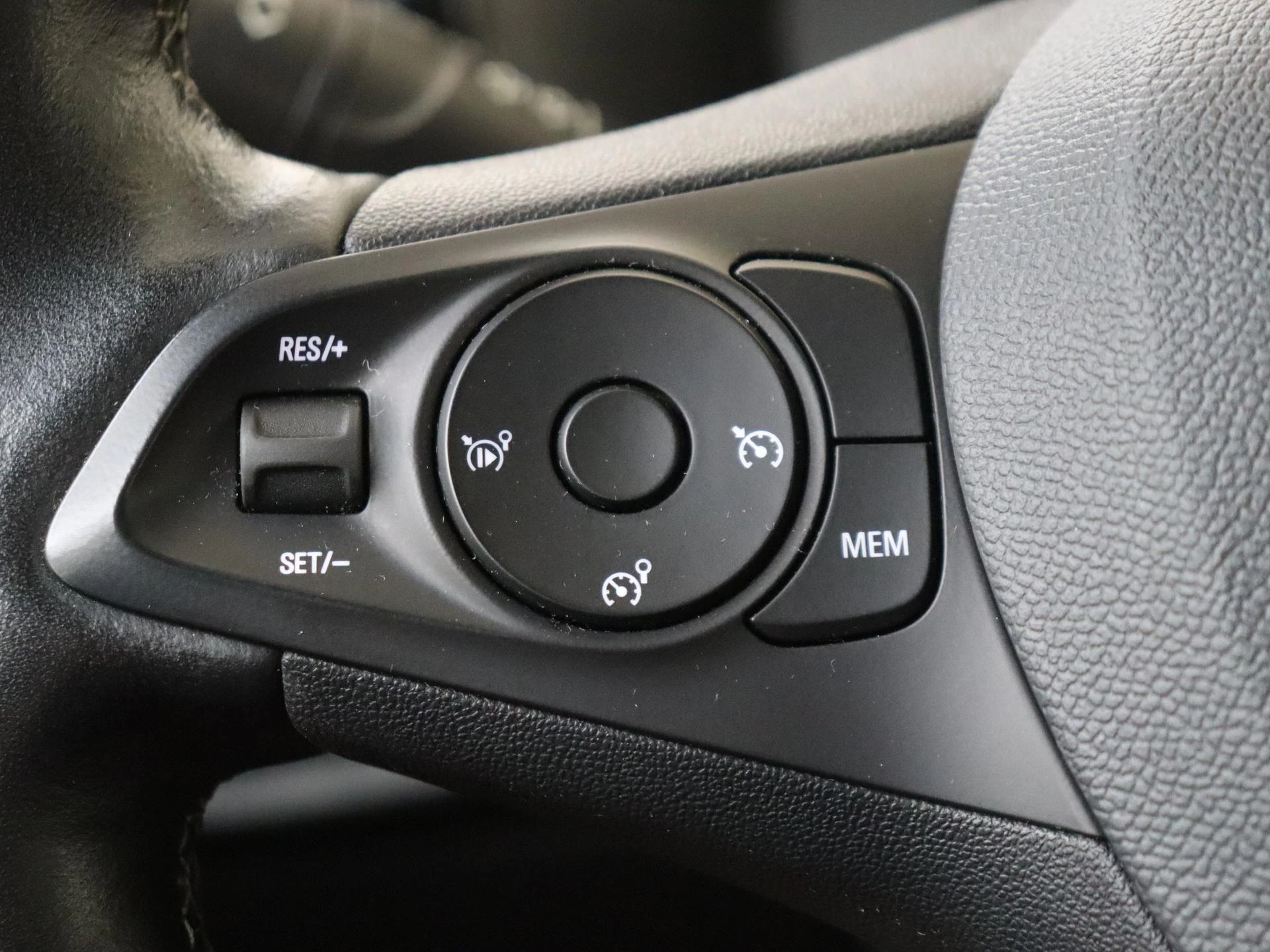 Opel-Corsa-e-image-11