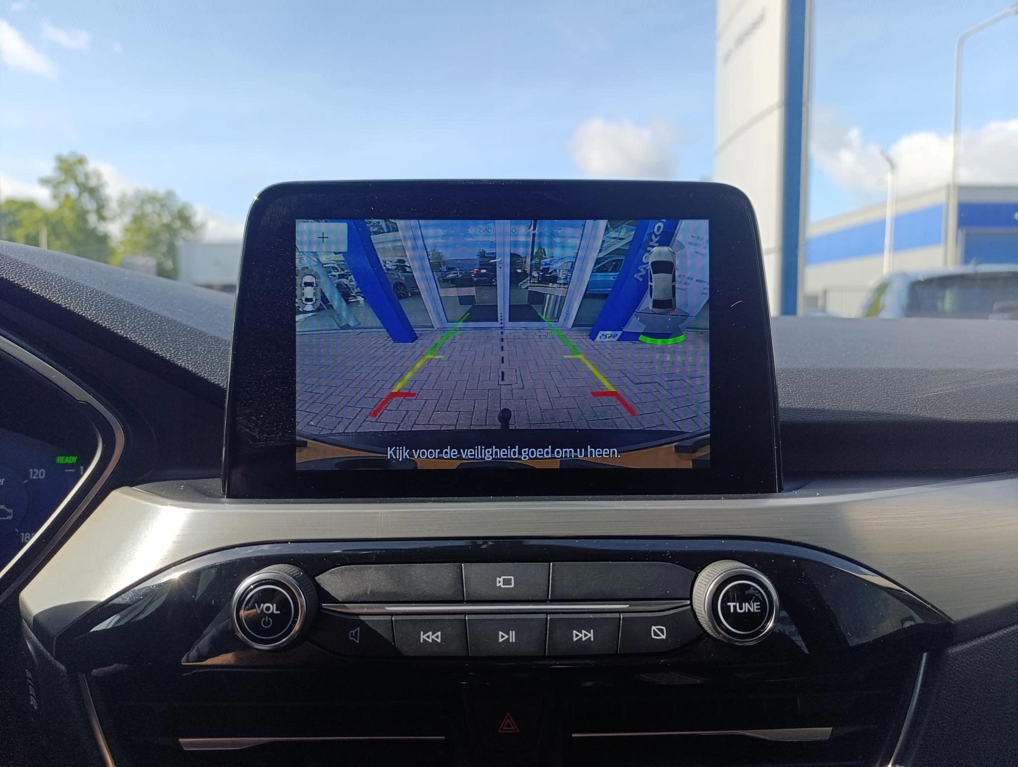 Ford-Kuga-image-28