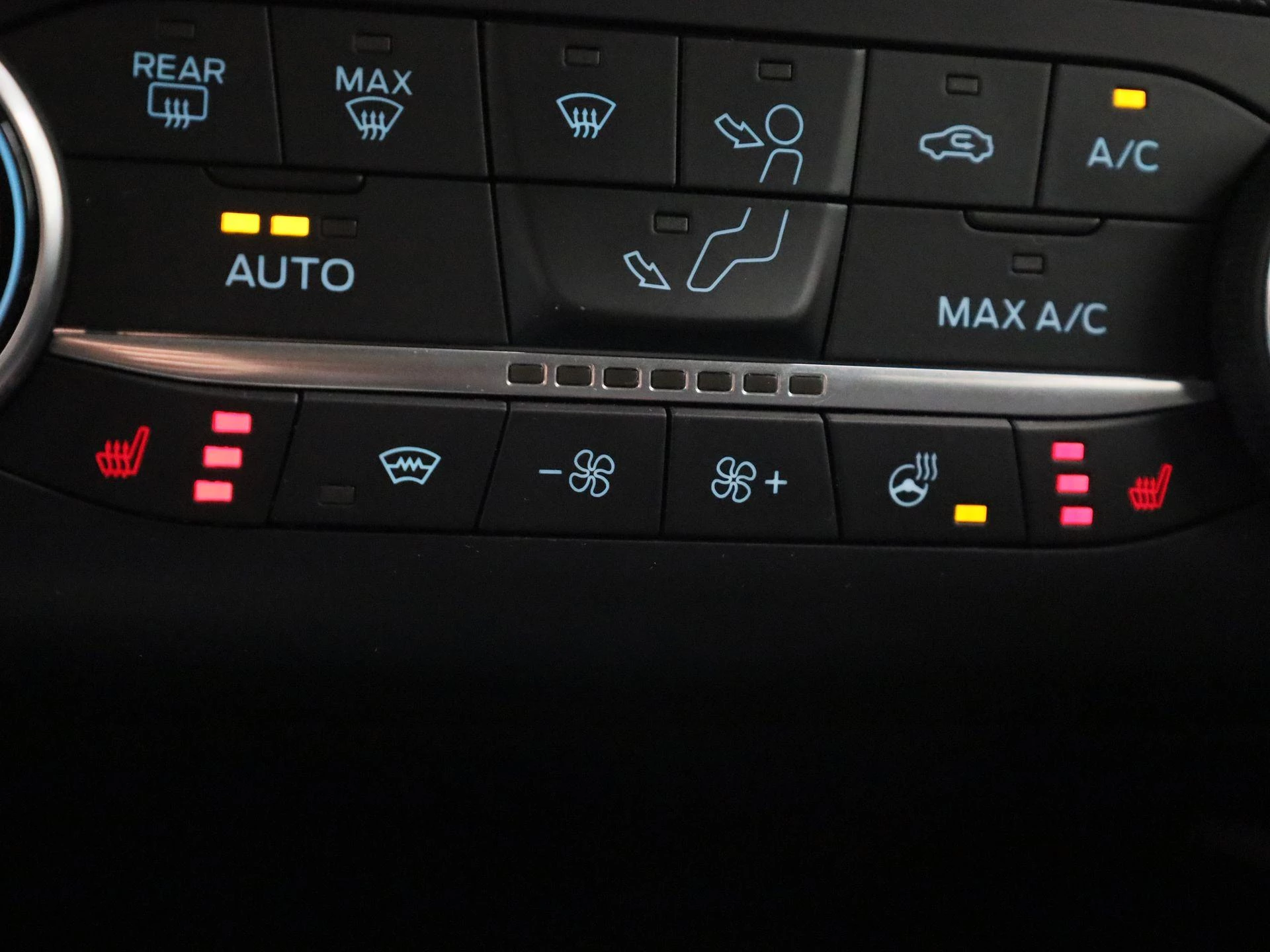 Ford Kuga 2.5i PHEV Titanium - Winterpack - Camera