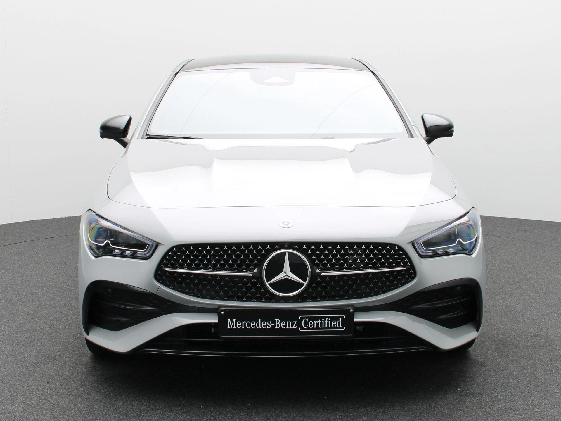 Mercedes-Benz-CLA-image-2