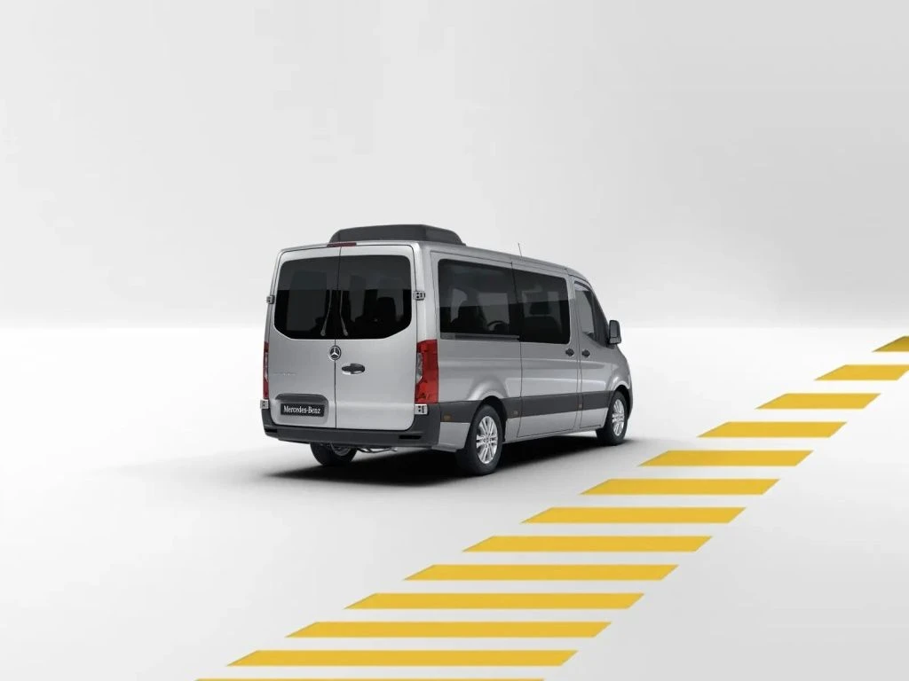 Mercedes-Benz-Sprinter 316-image-5