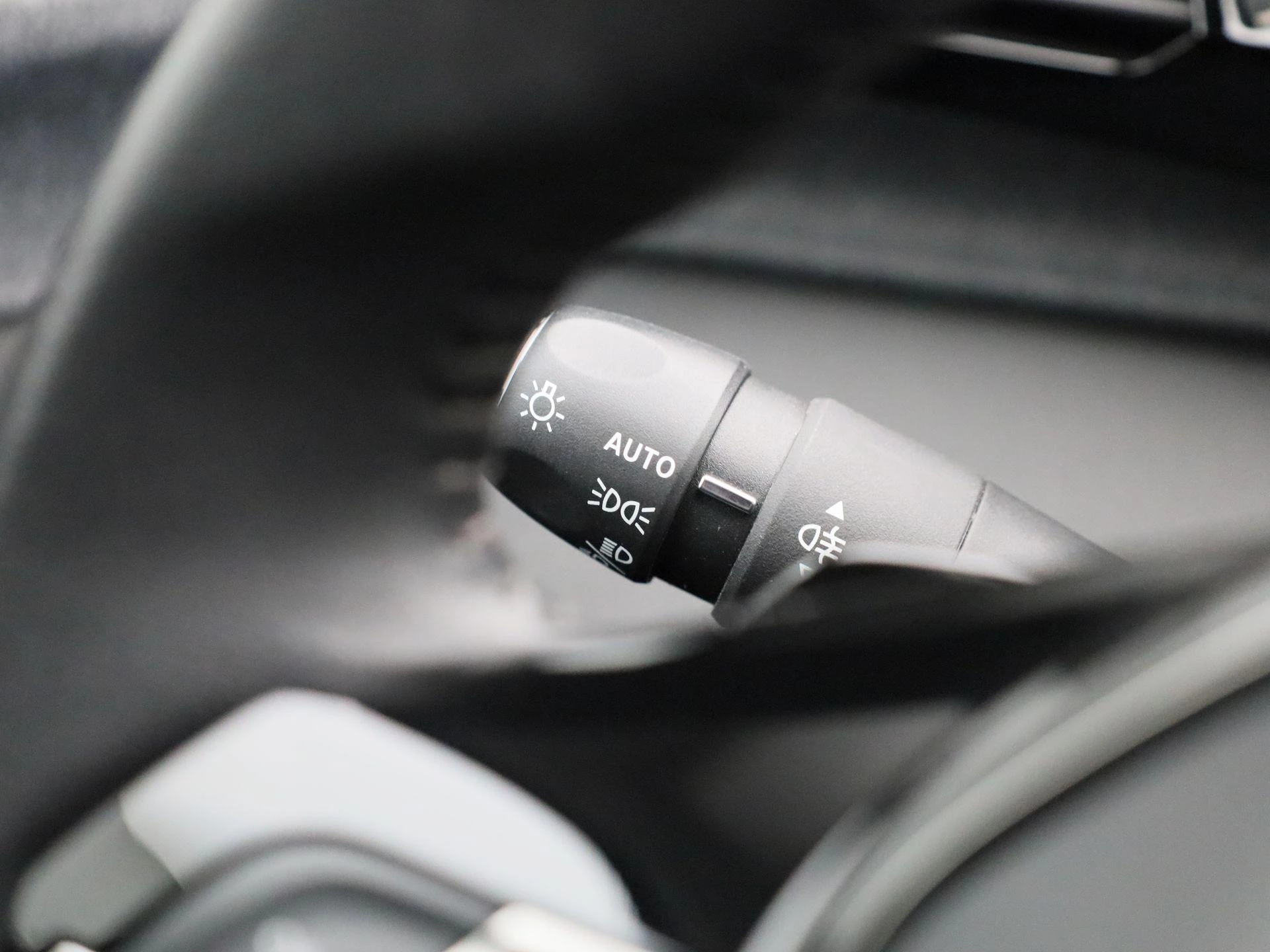 Peugeot-308-image-23