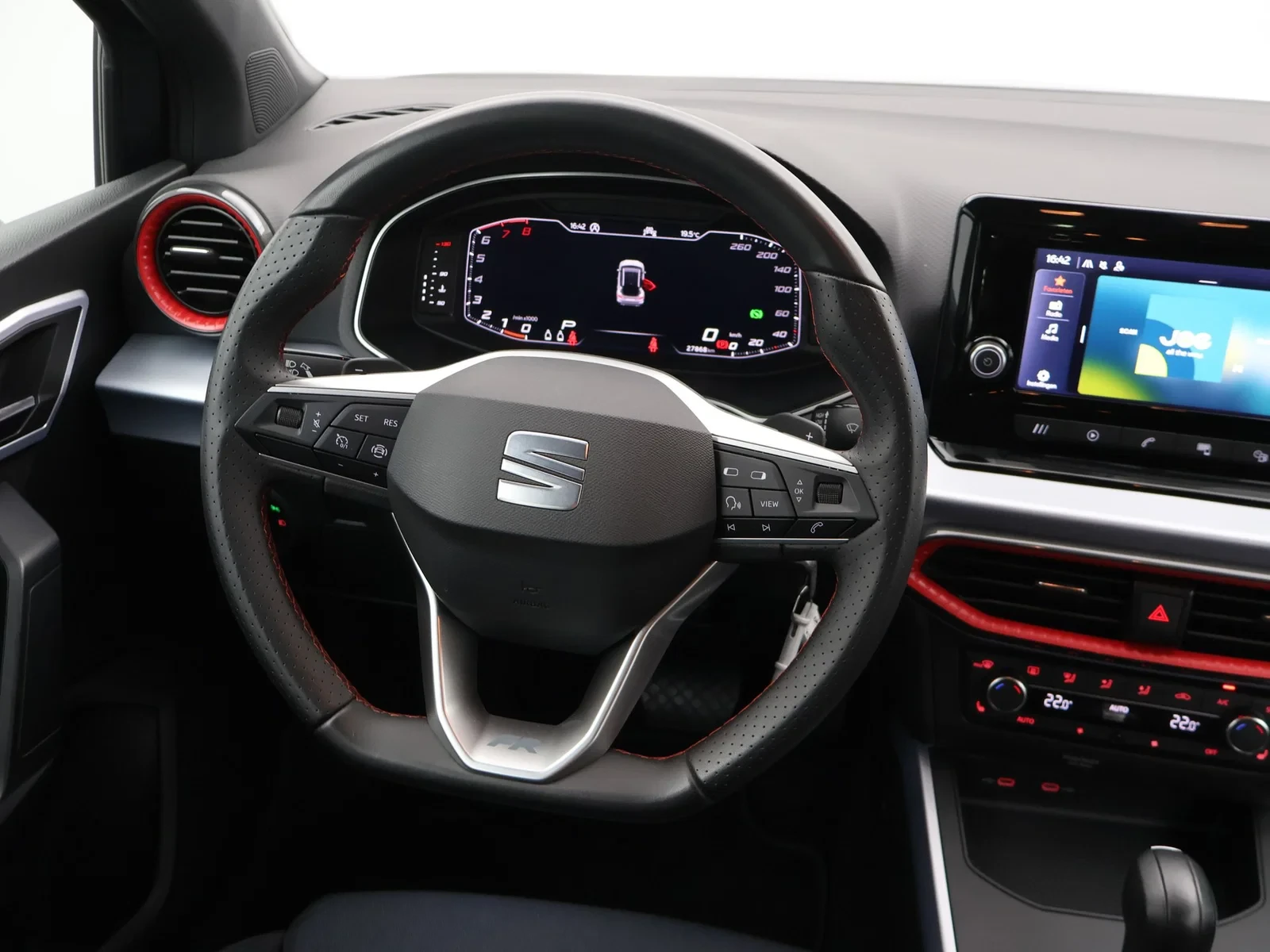 SEAT Arona Arona 1.0TSI FR Edition 110PK *AUTOMAAT*NAVI*BLTH*CRUISE*PDC*DIGITAL DASHBOARD*ZETELVERWARMING*...