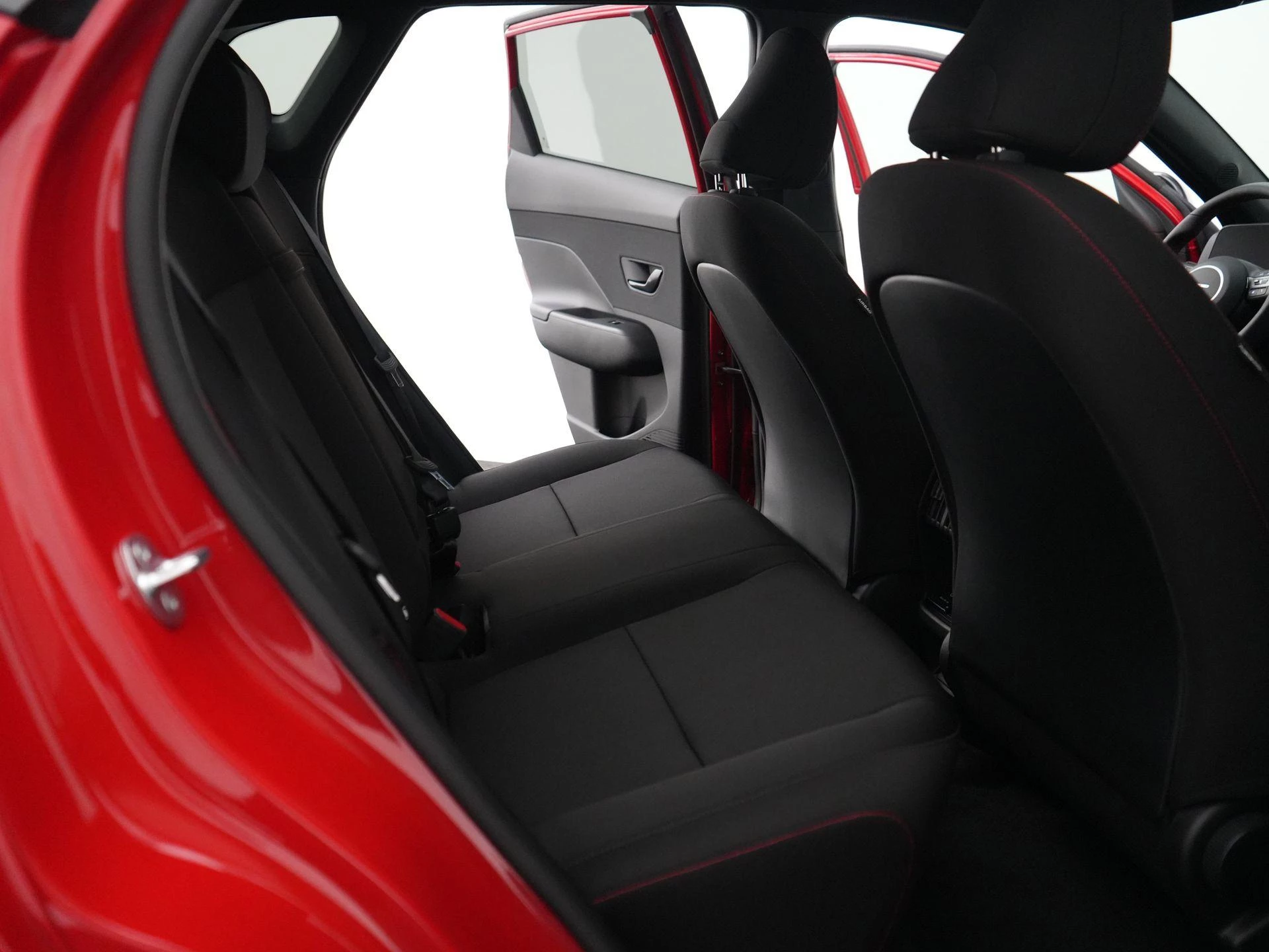 Hyundai-Kona-image-40