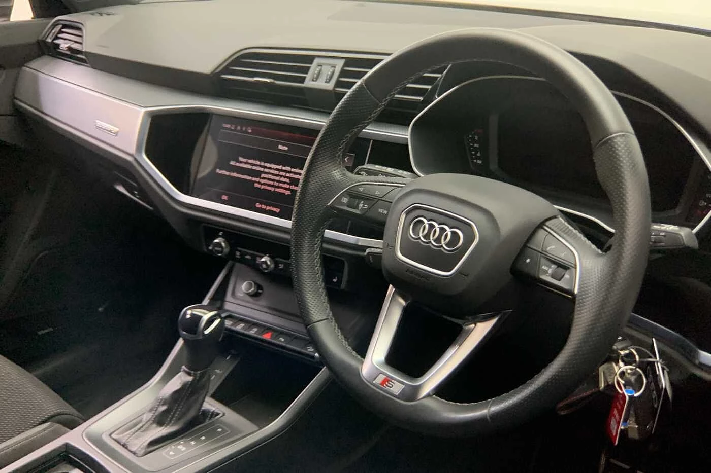 Audi-Q3-image-5
