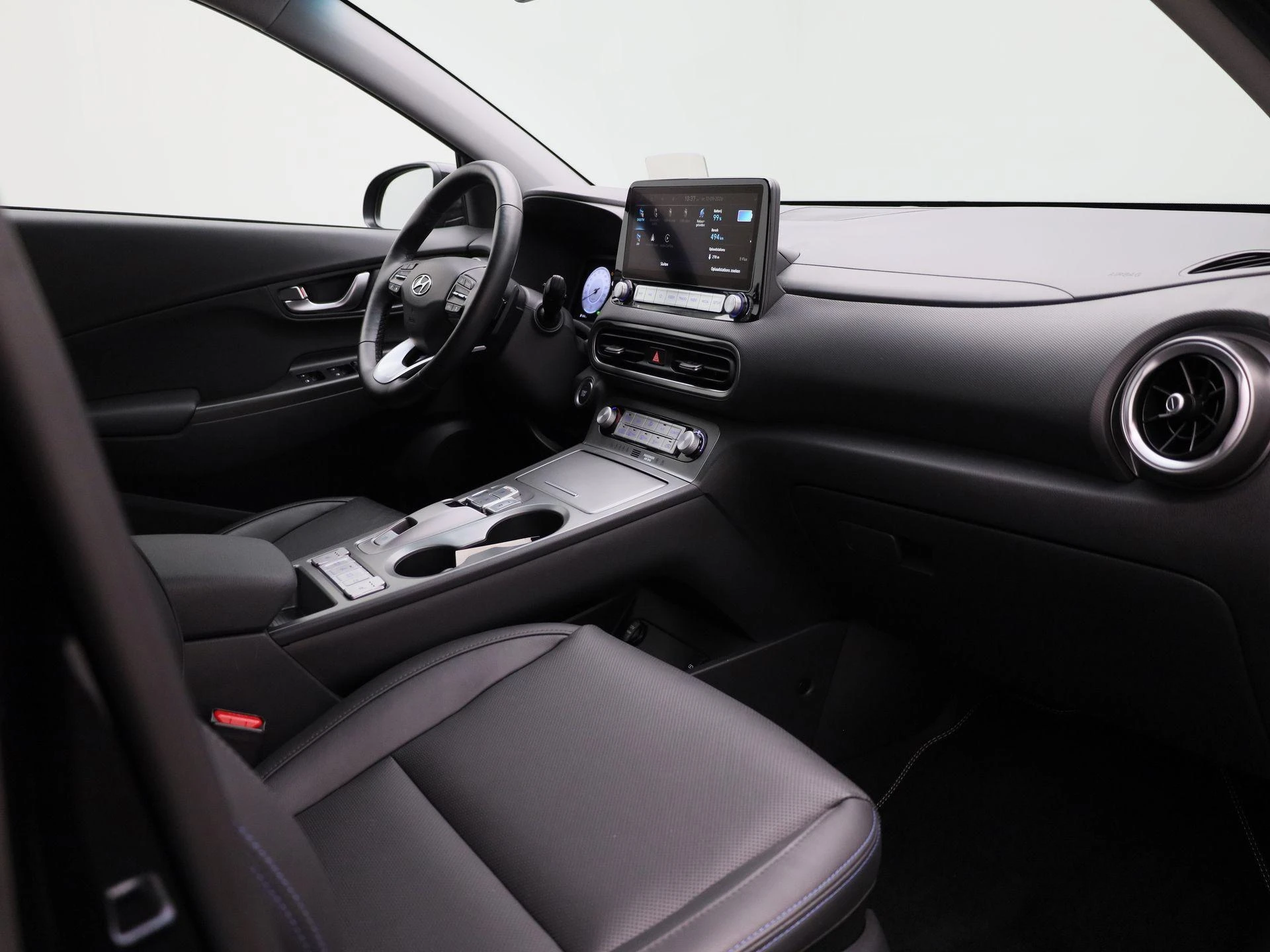 Hyundai-Kona-image-38