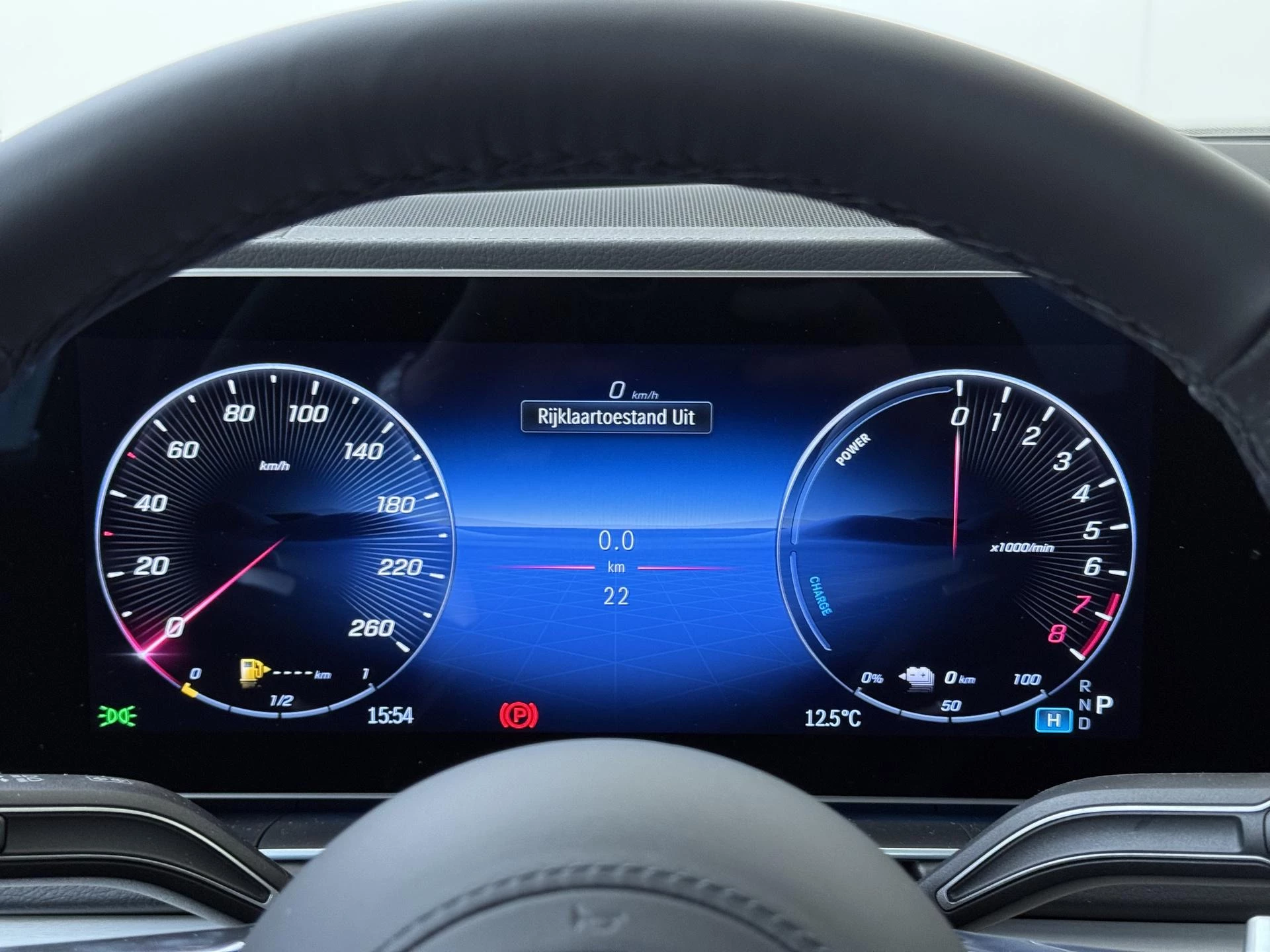 Mercedes-Benz-GLE-image-14