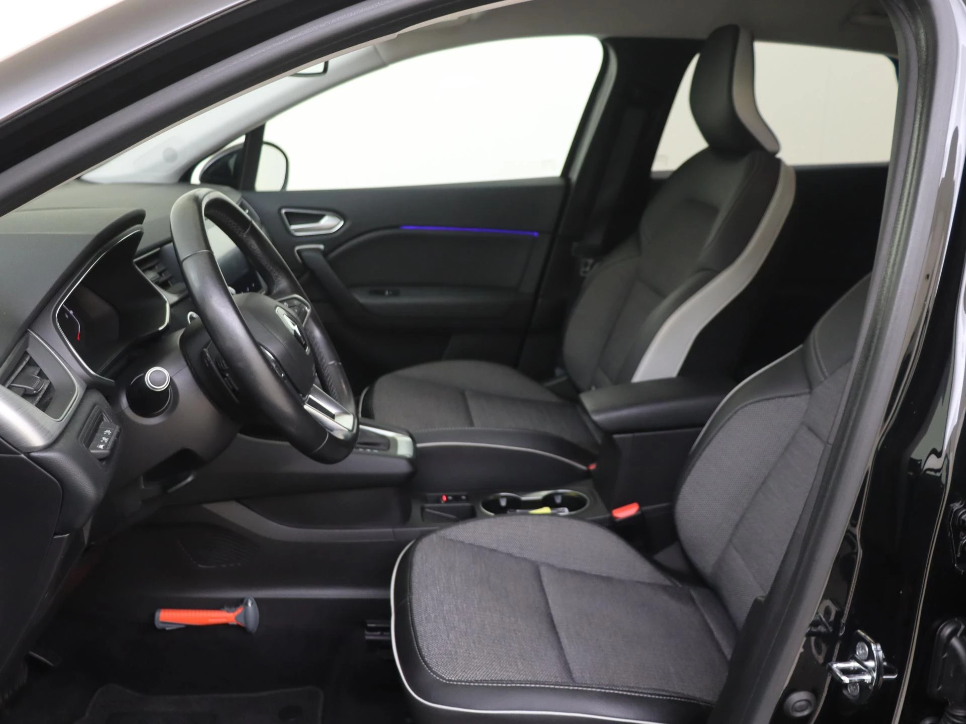 Renault-Captur-image-14