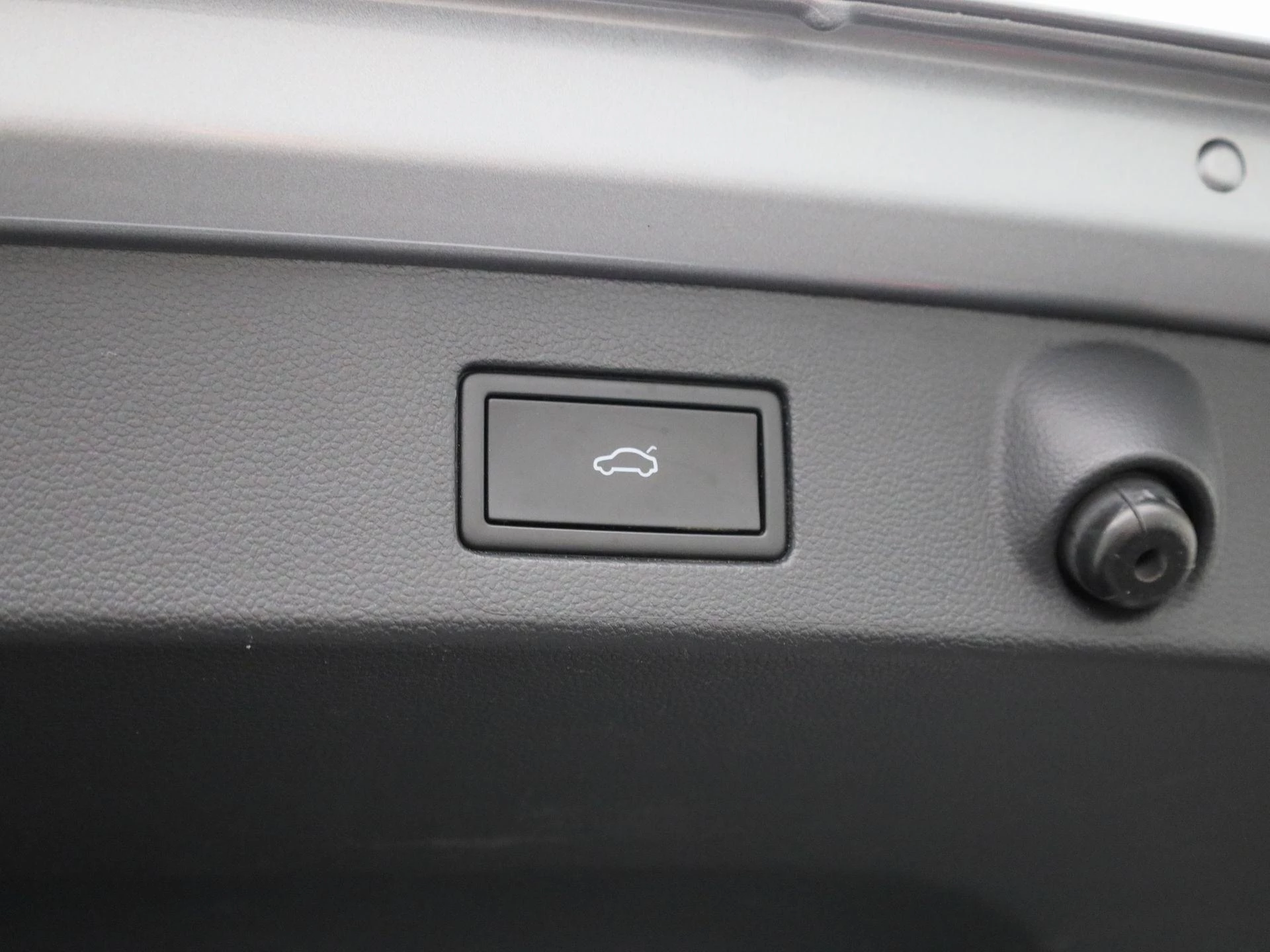 Volkswagen-Arteon-image-12