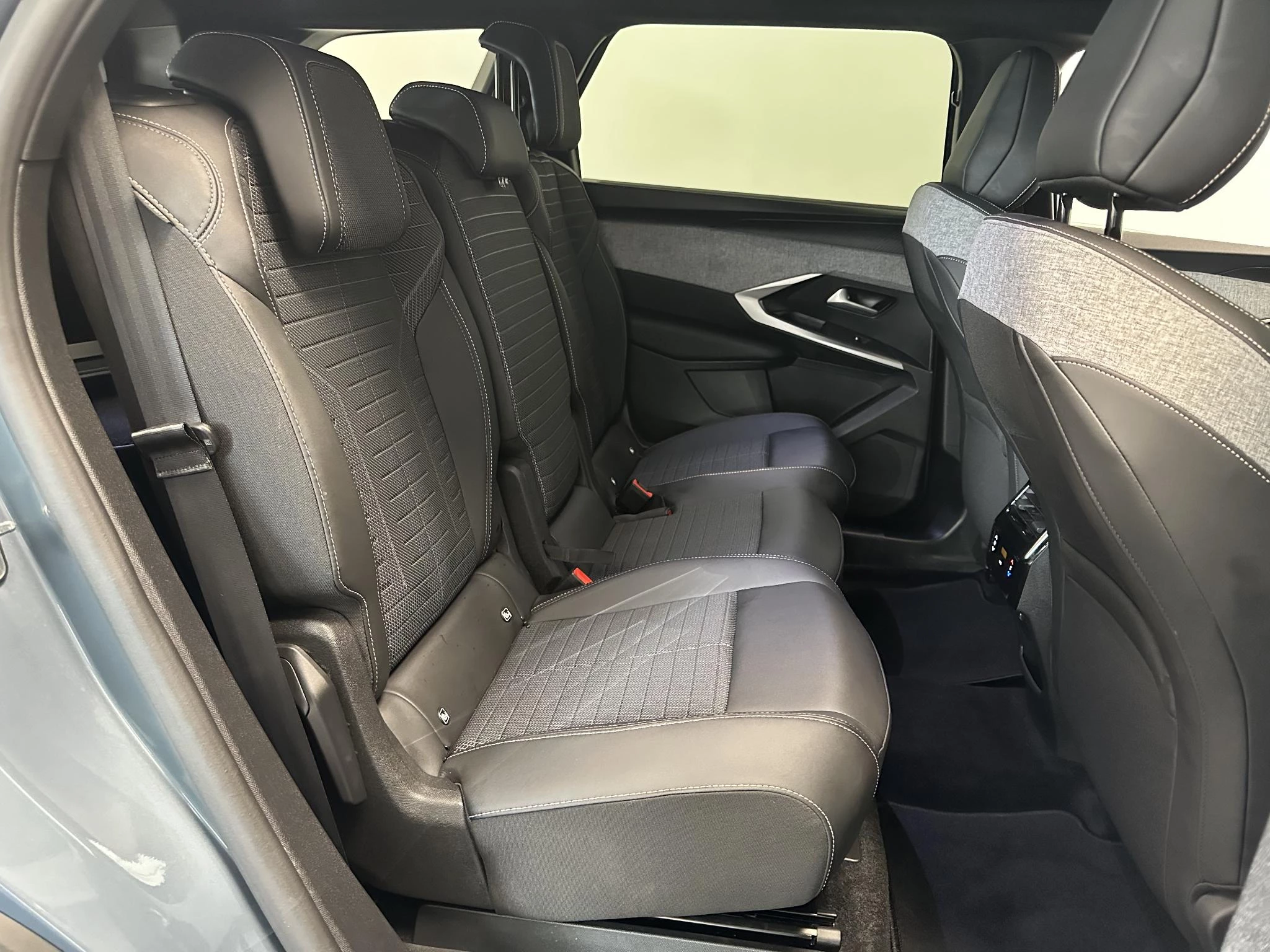 Peugeot 5008 1.2 Hybrid 136 Allure