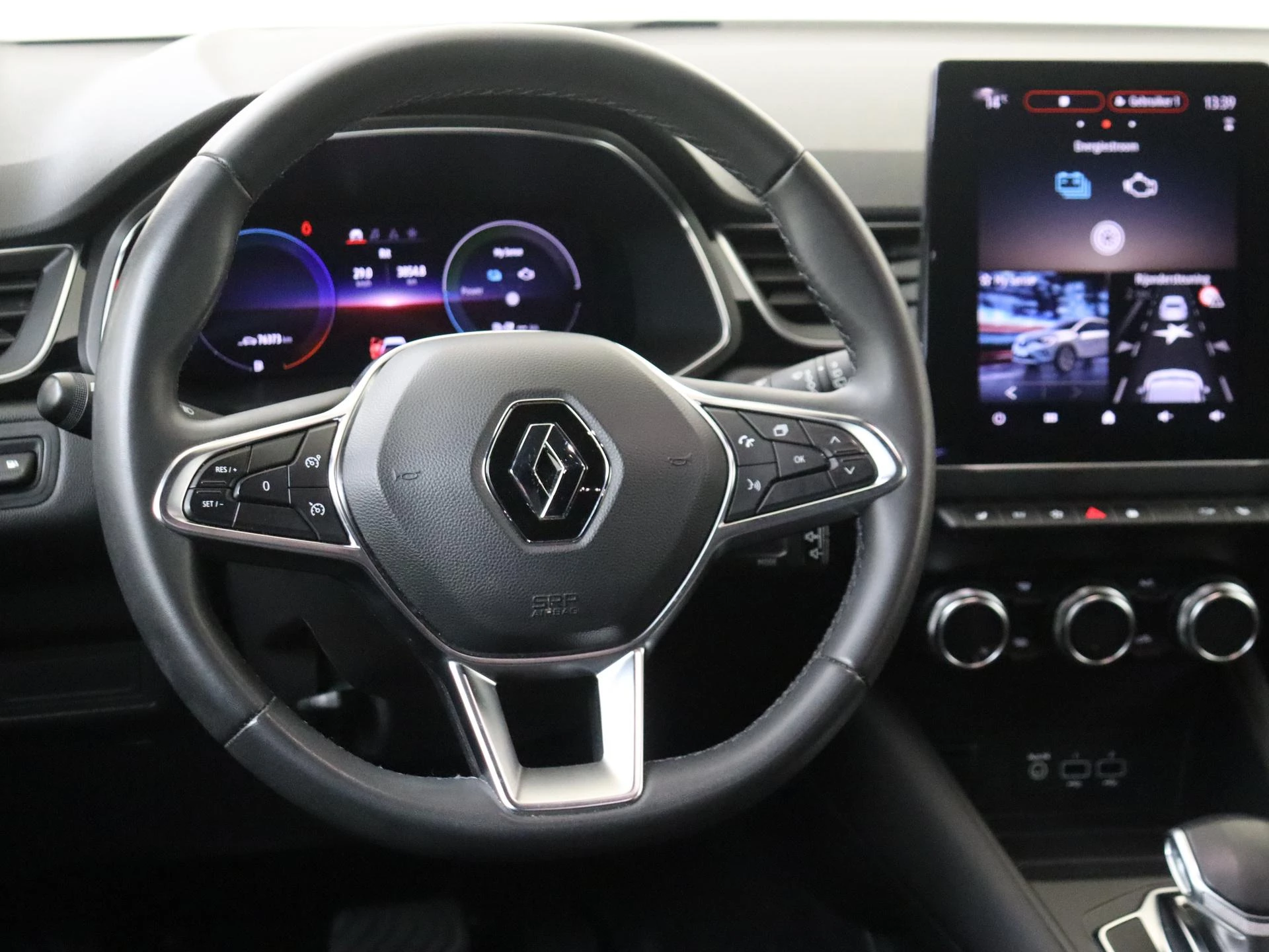 Renault-Captur-image-13
