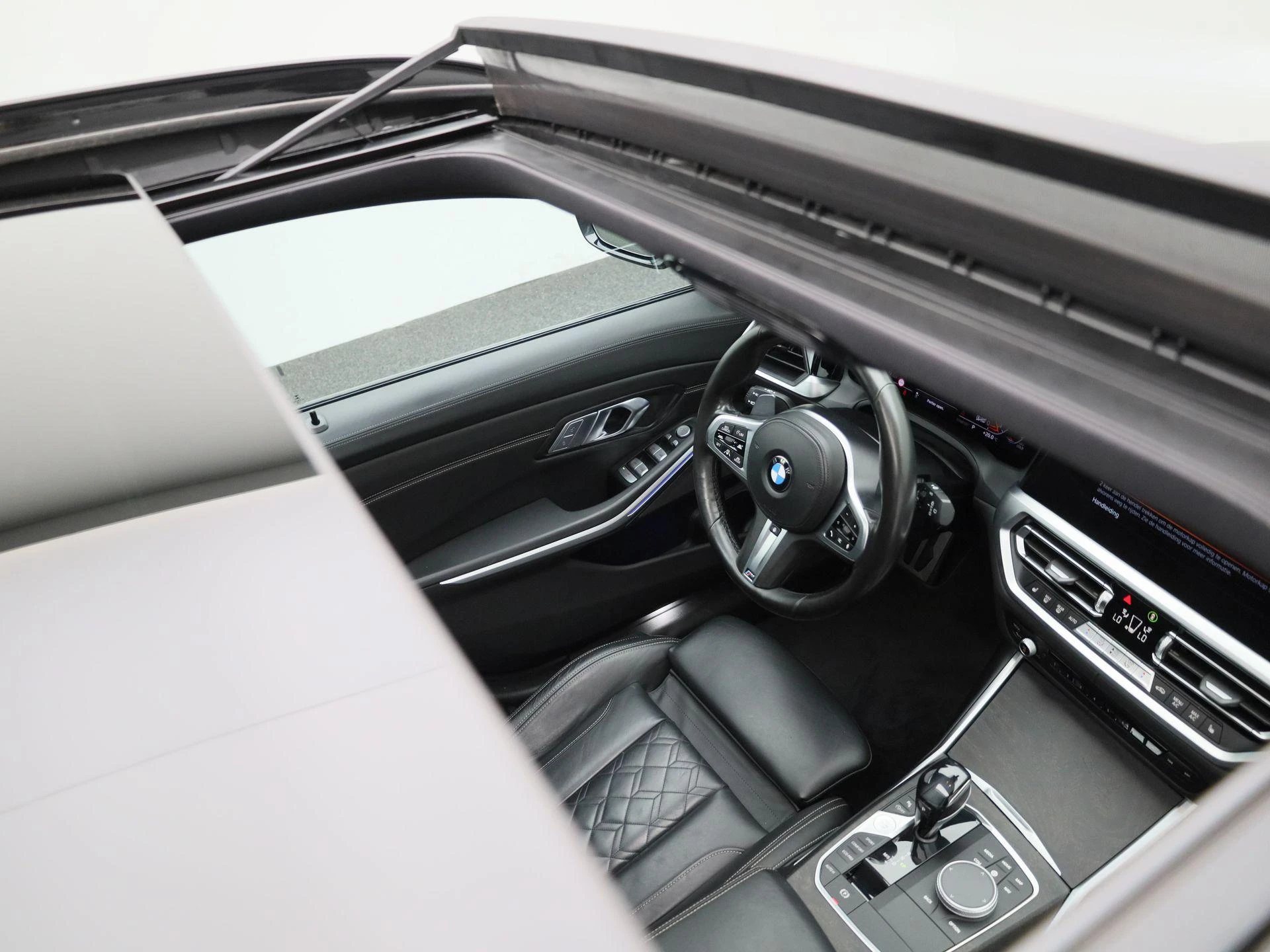 BMW-3 Serie-image-37