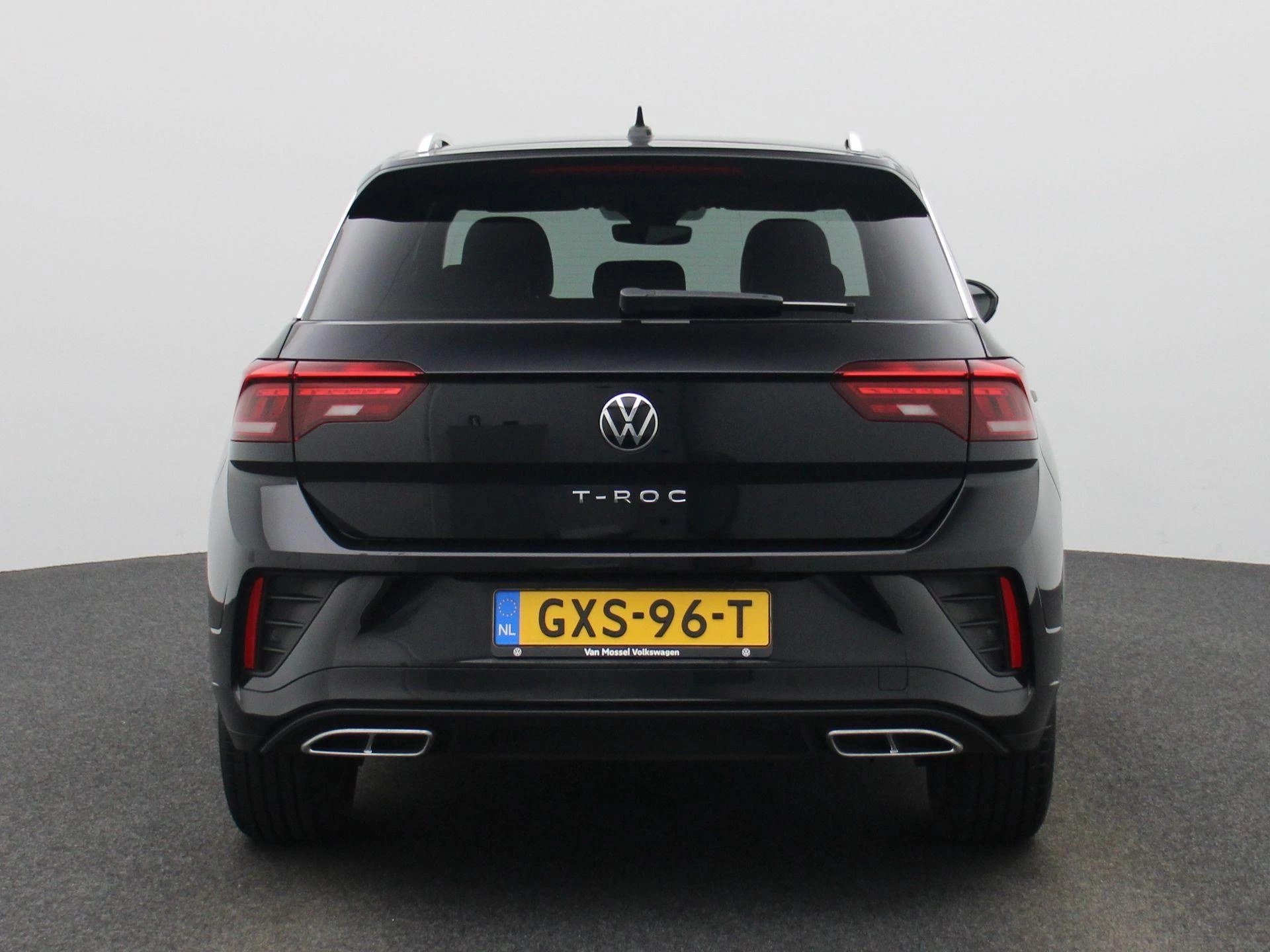 Volkswagen-T-Roc-image-4