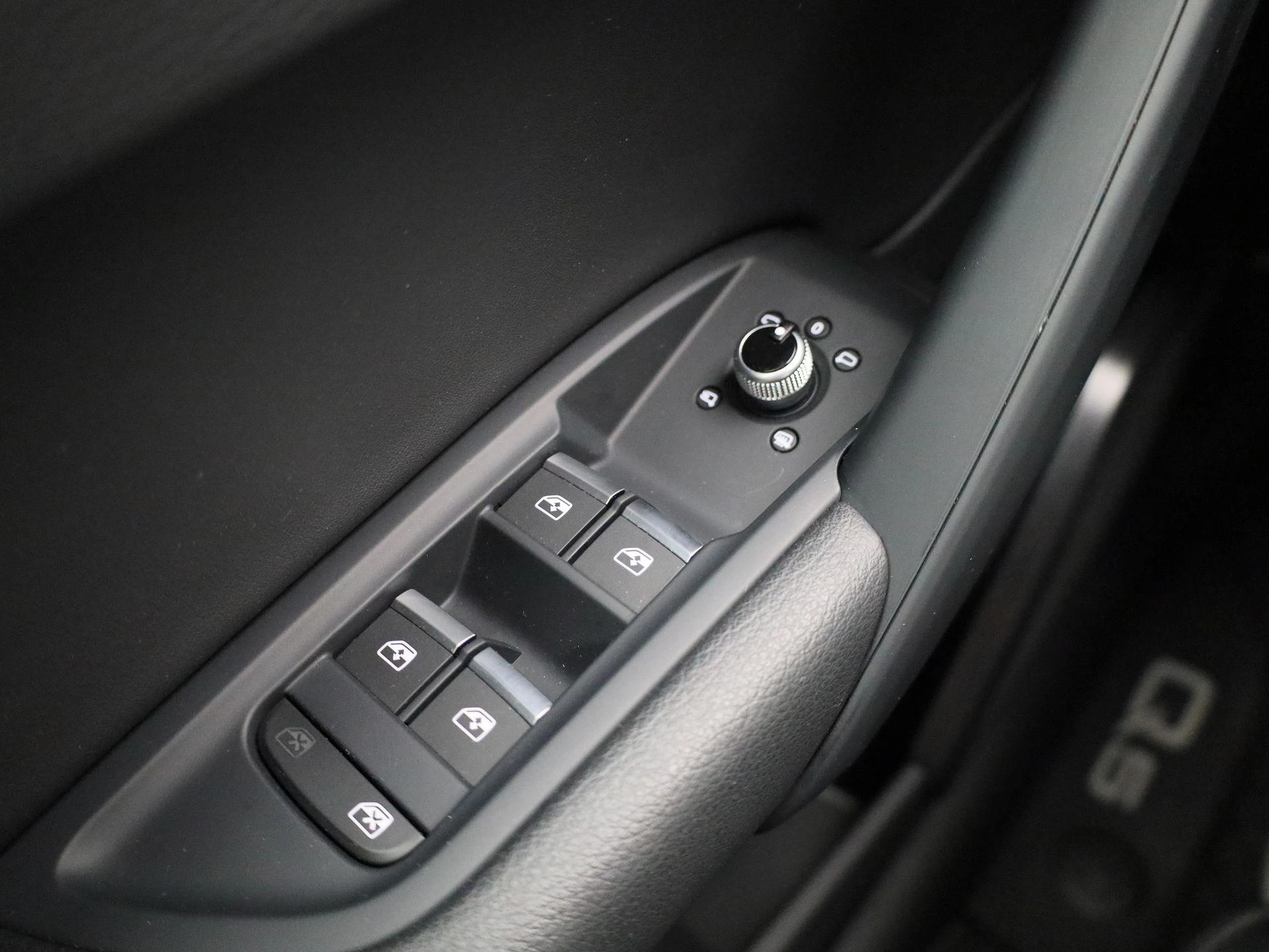 Audi-Q5-image-24