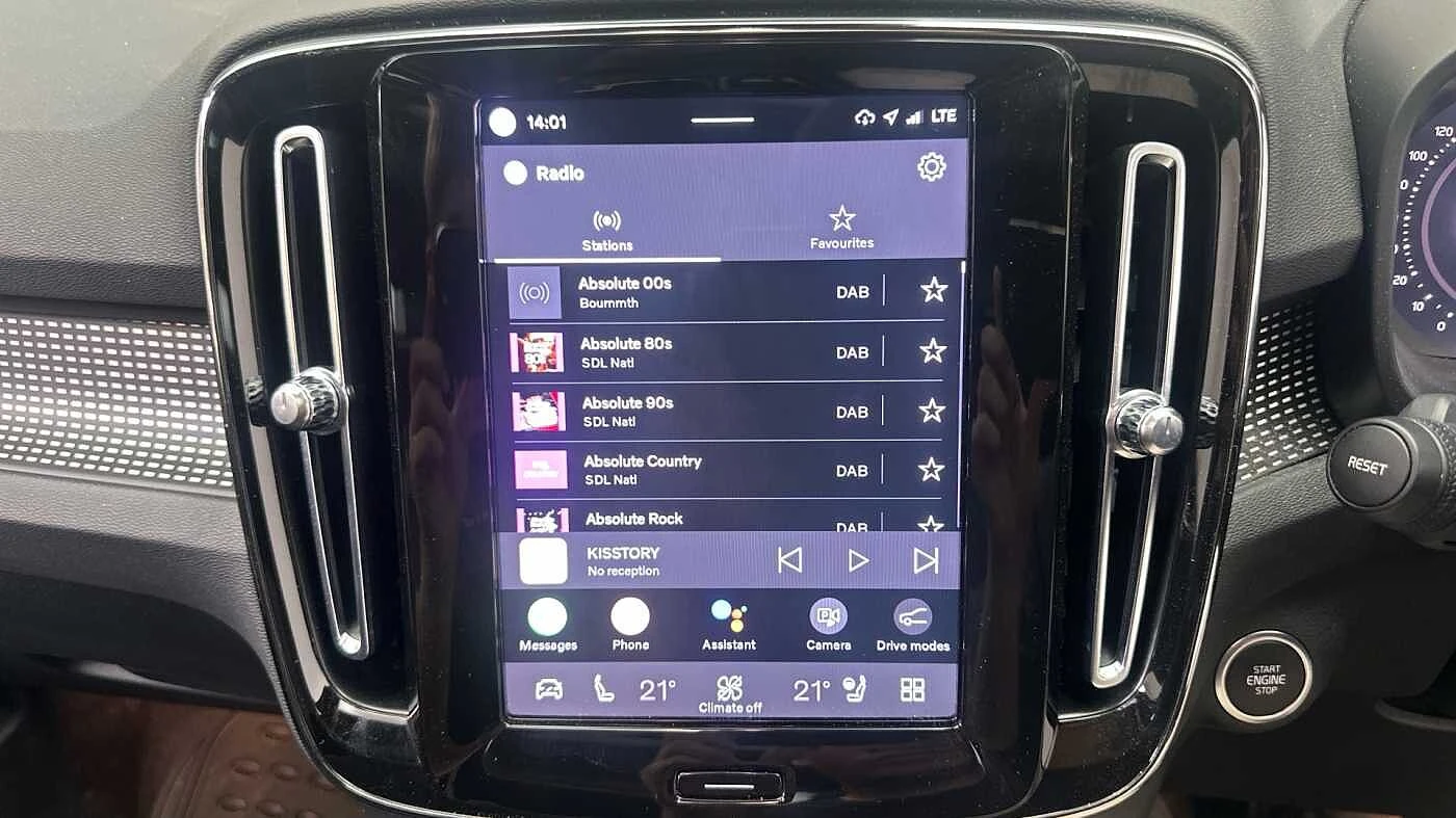 Volvo-XC40-image-24