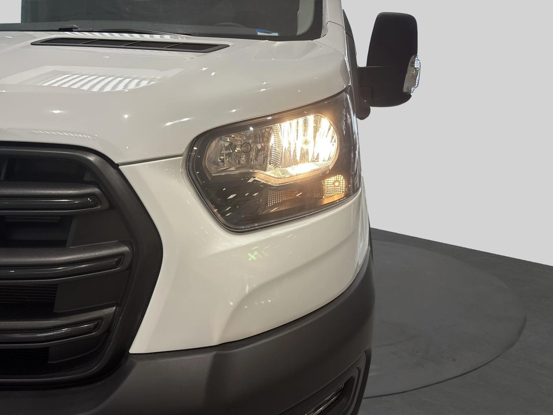 Ford-Transit-image-18