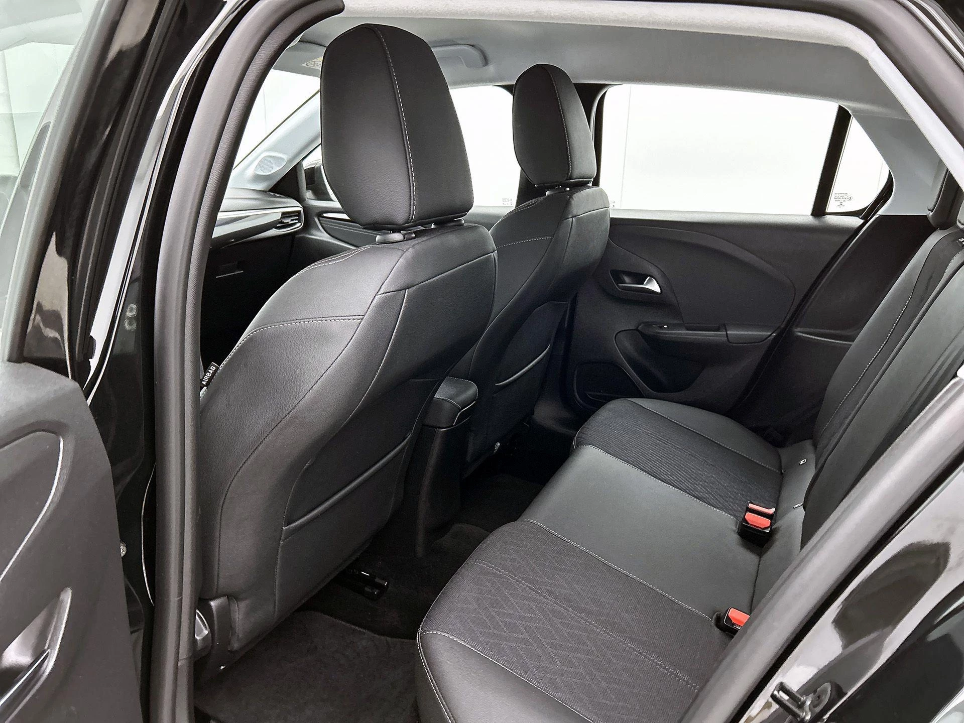 Opel Corsa 1.2 Elegance