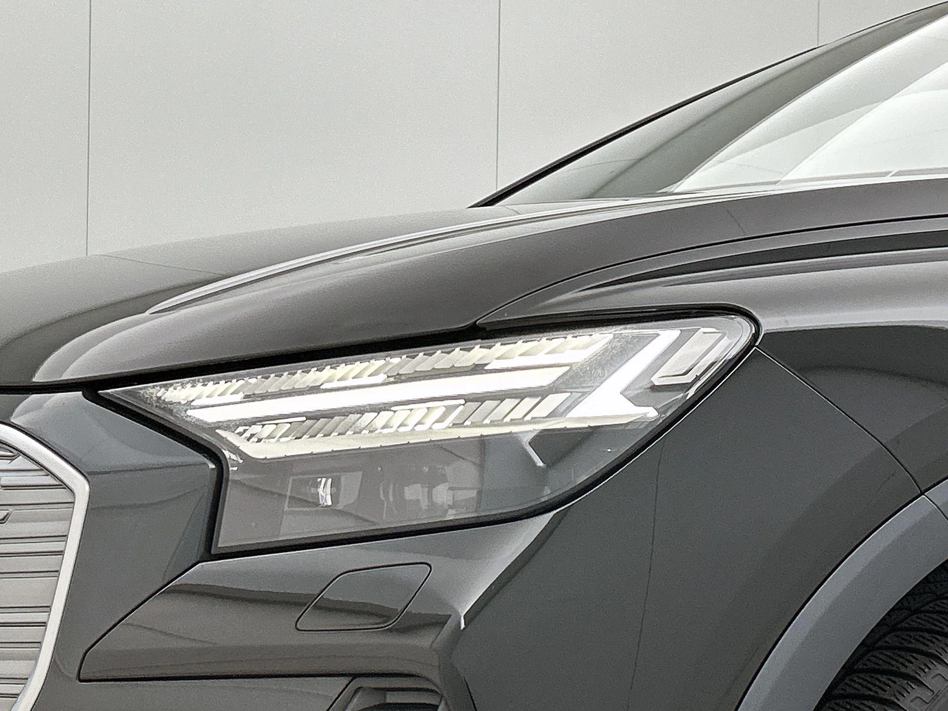 Audi-Q4 e-tron-image-6