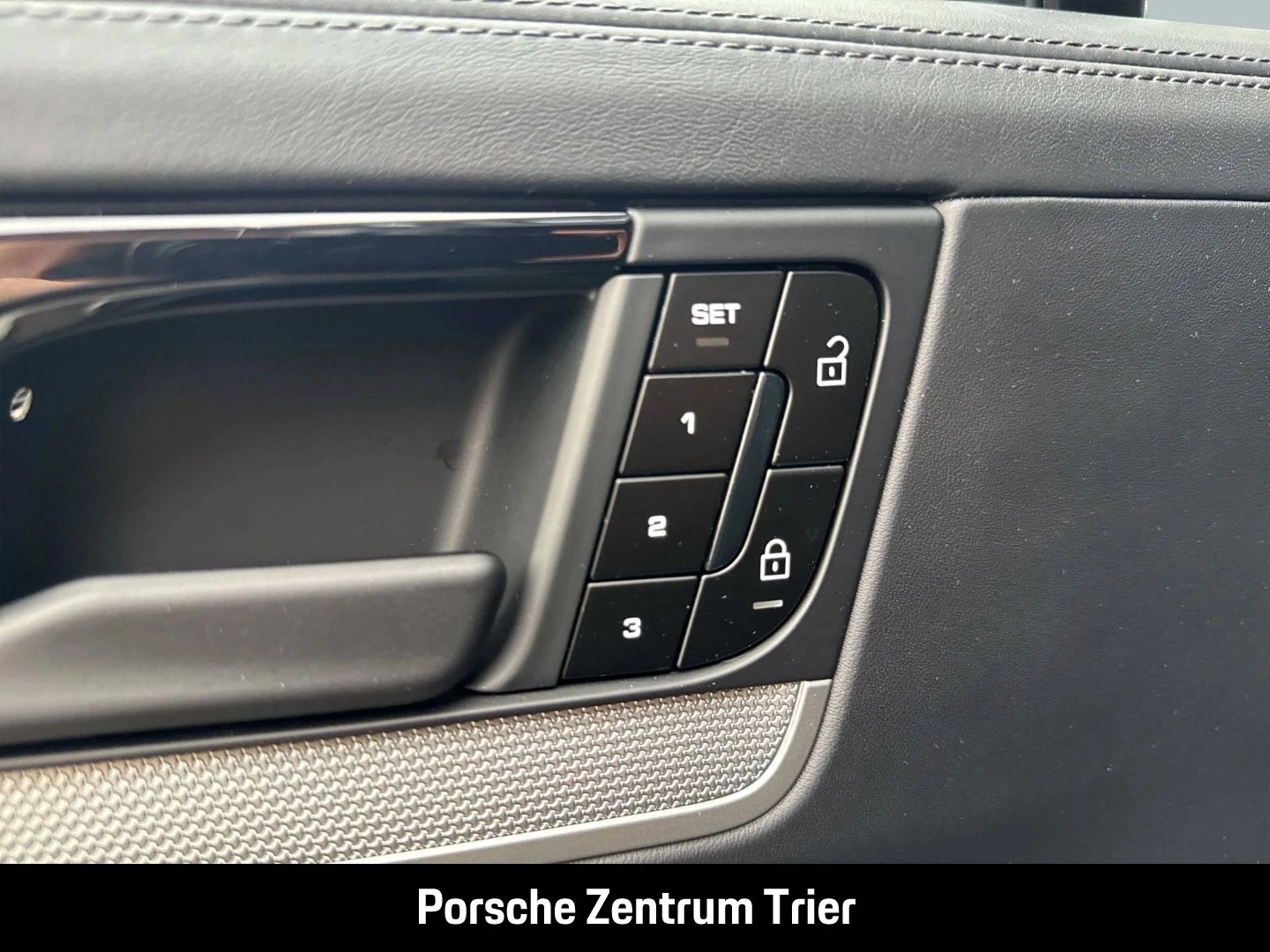 Porsche-Cayenne-image-22