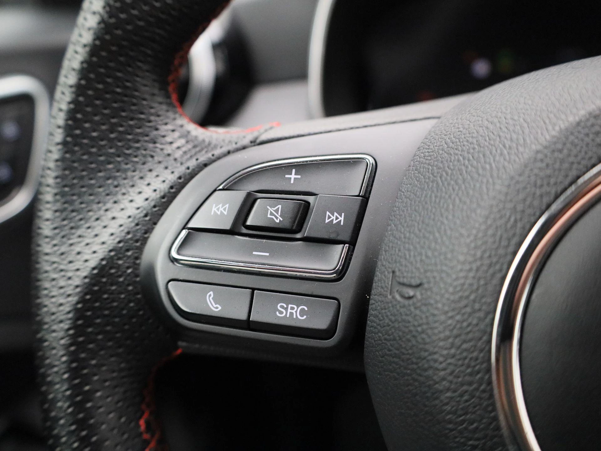 MG ZS Standard Range 51 kWh Comfort