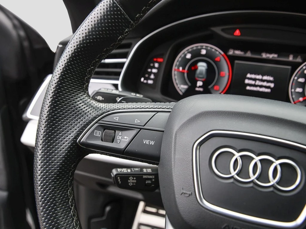 Audi Q8 50 TDI S line Matrix Panorama Headup Virtual+