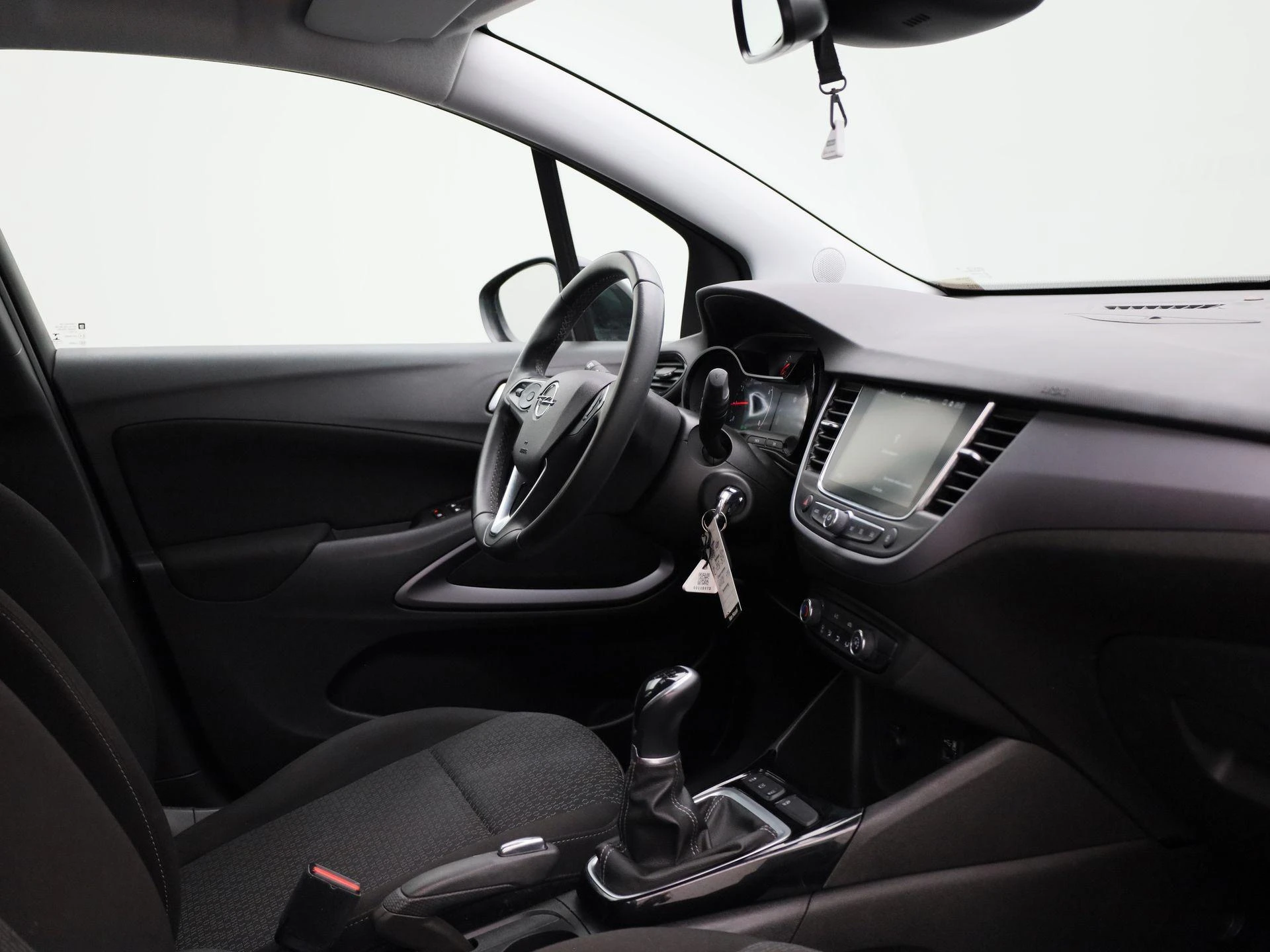Opel-Crossland-image-31