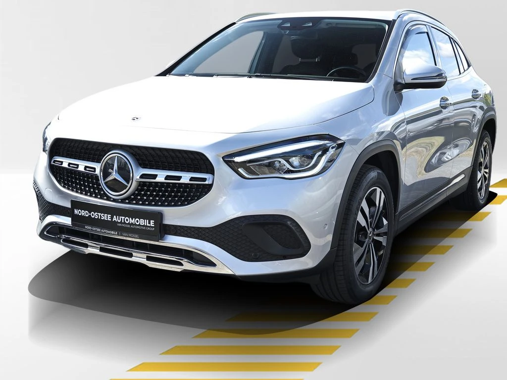 Mercedes-Benz-GLA 180-image-1