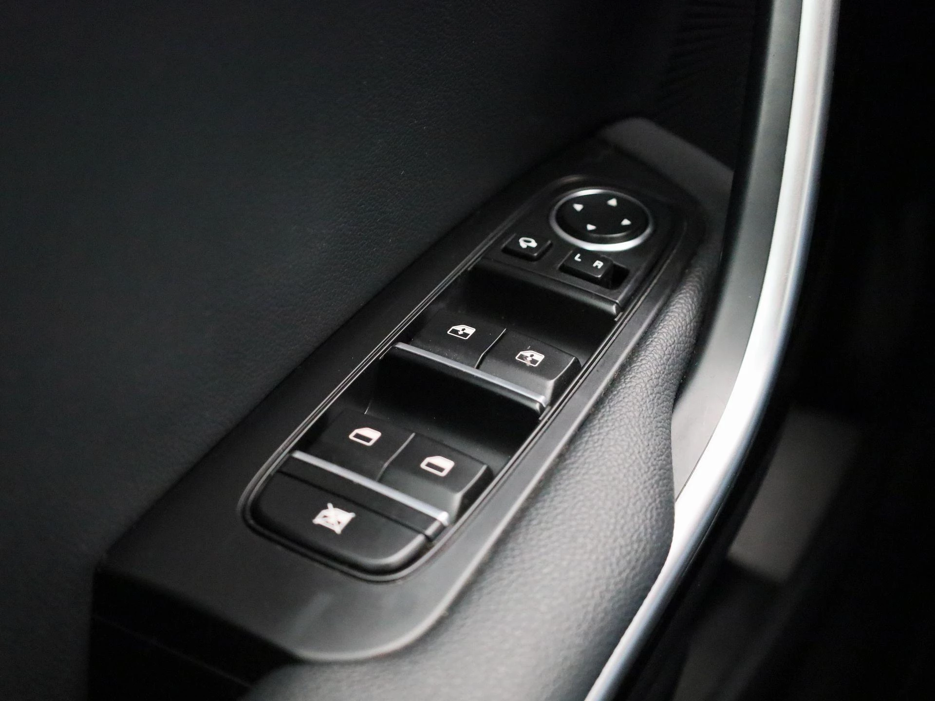 Kia-Ceed Sportswagon-image-30