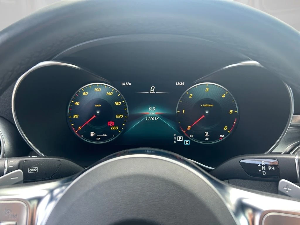 Mercedes-Benz-GLC 400 d-image-6