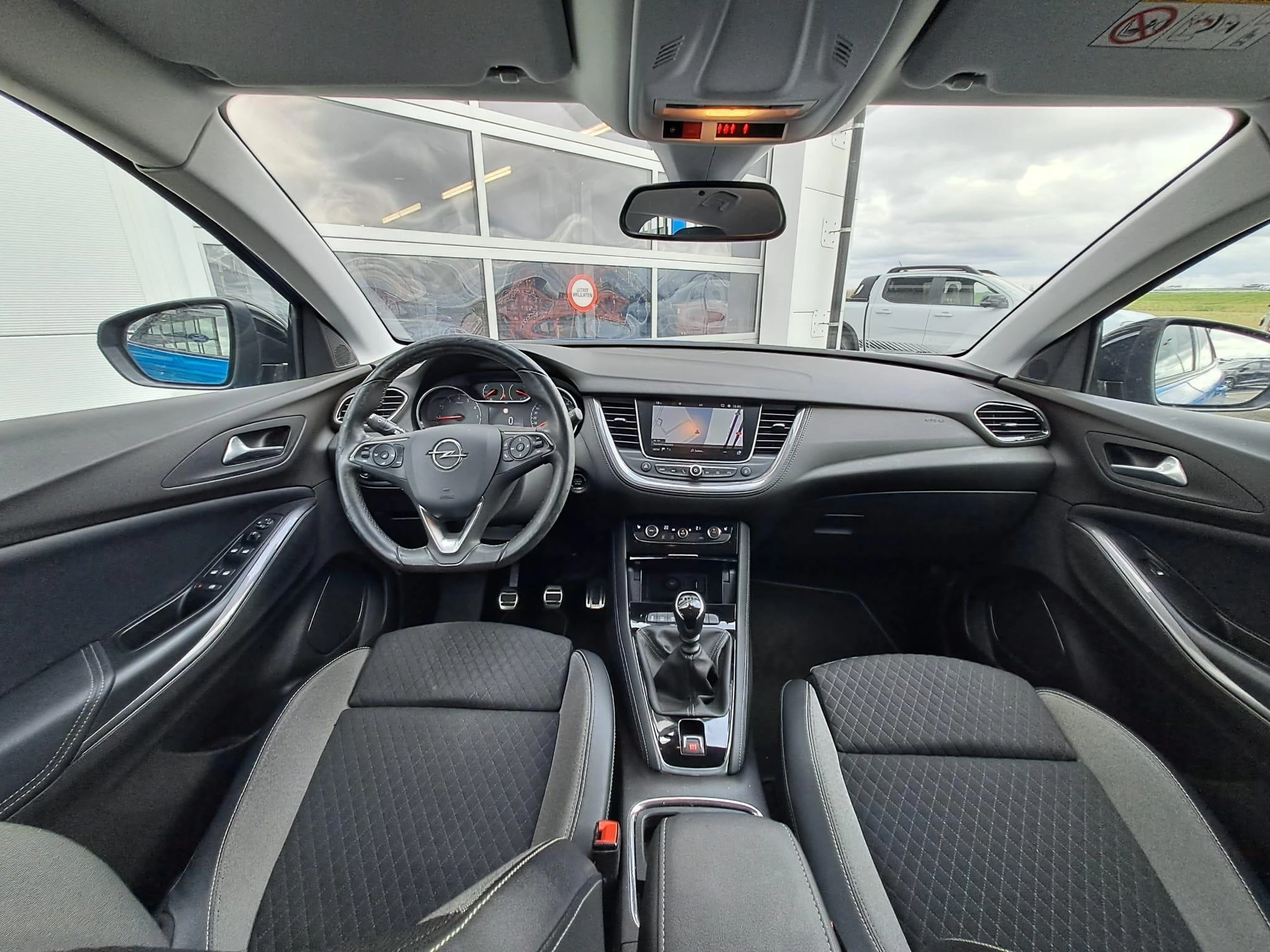 Opel-Grandland X-image-11