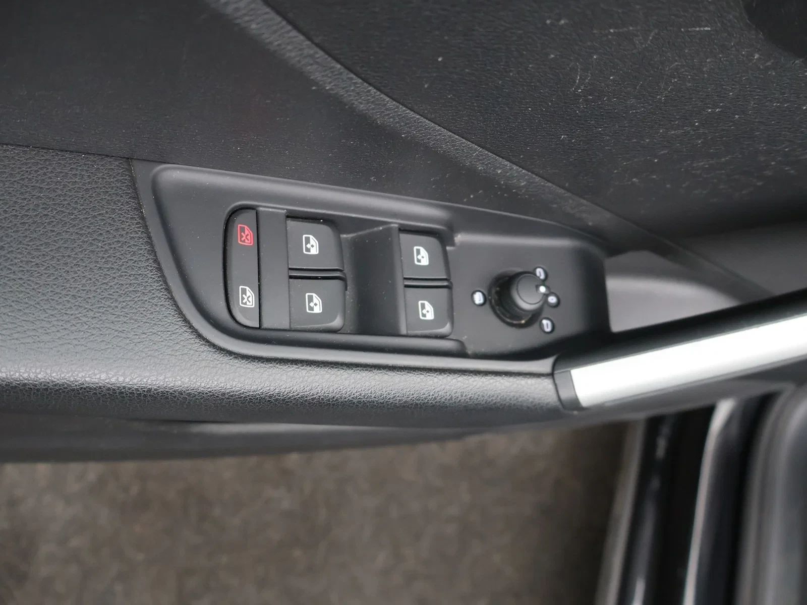 Audi Q2 Audi Q2 1.0TFSI 116PK *CRUISE CONTROL*NAVI*PDC*AUTO KLIMAATBEHEERSING*...*