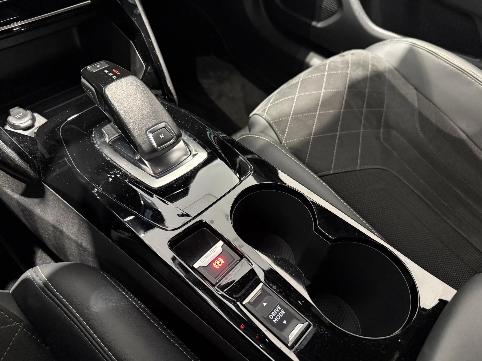 Peugeot 2008 1.2 PureTech GT Pack