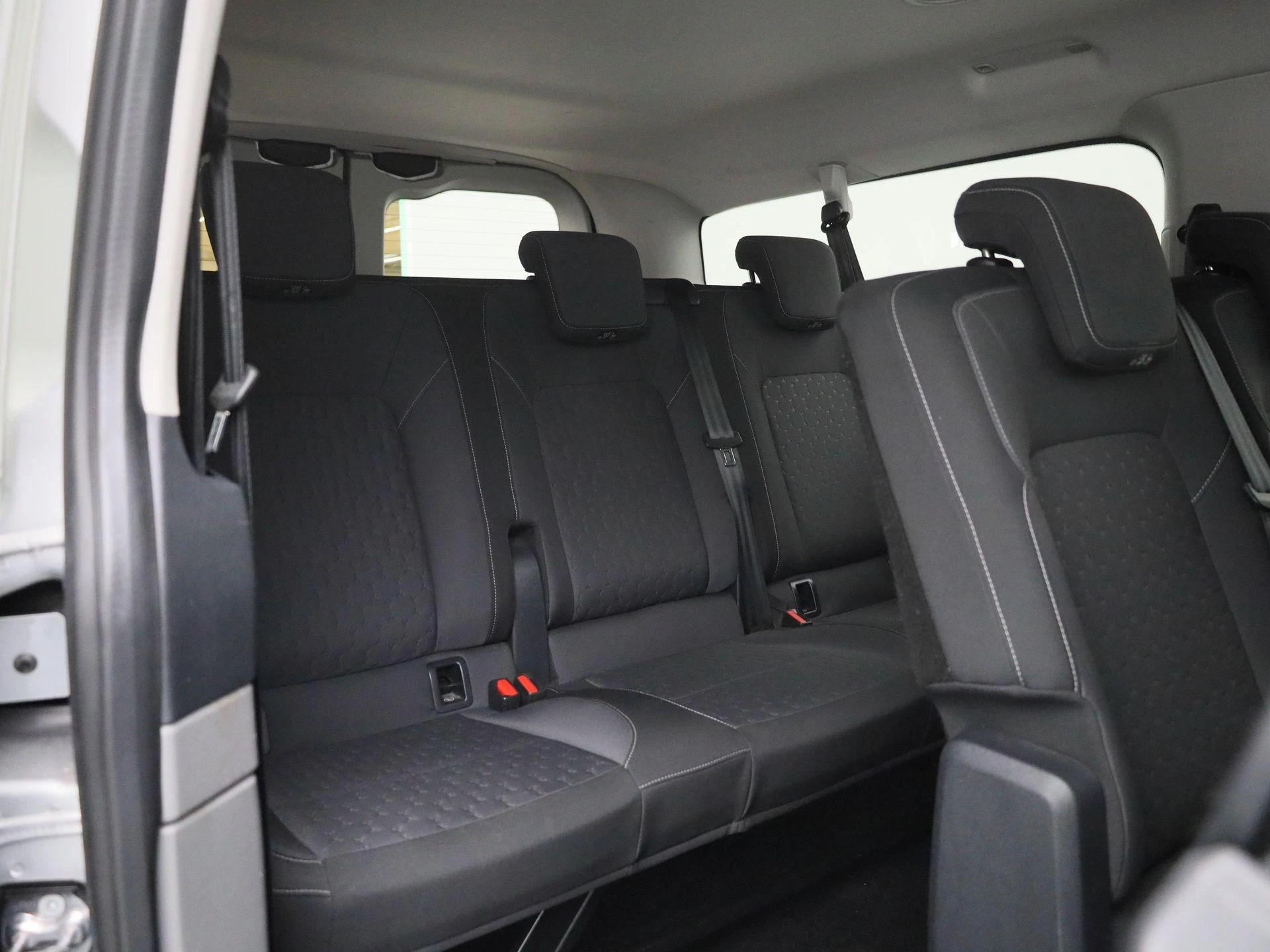 Ford-Transit Custom-image-11