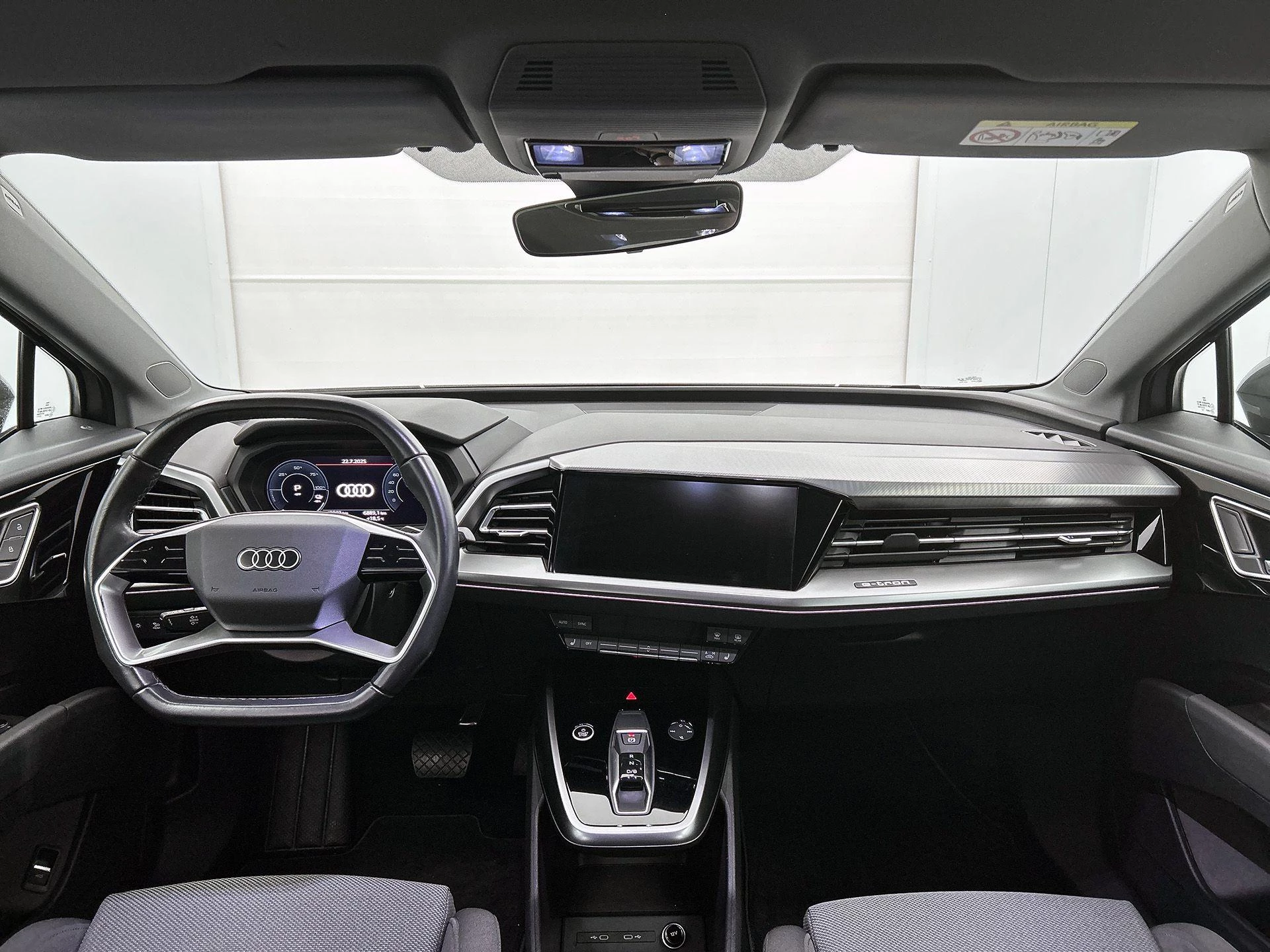 Audi-Q4 e-tron-image-19