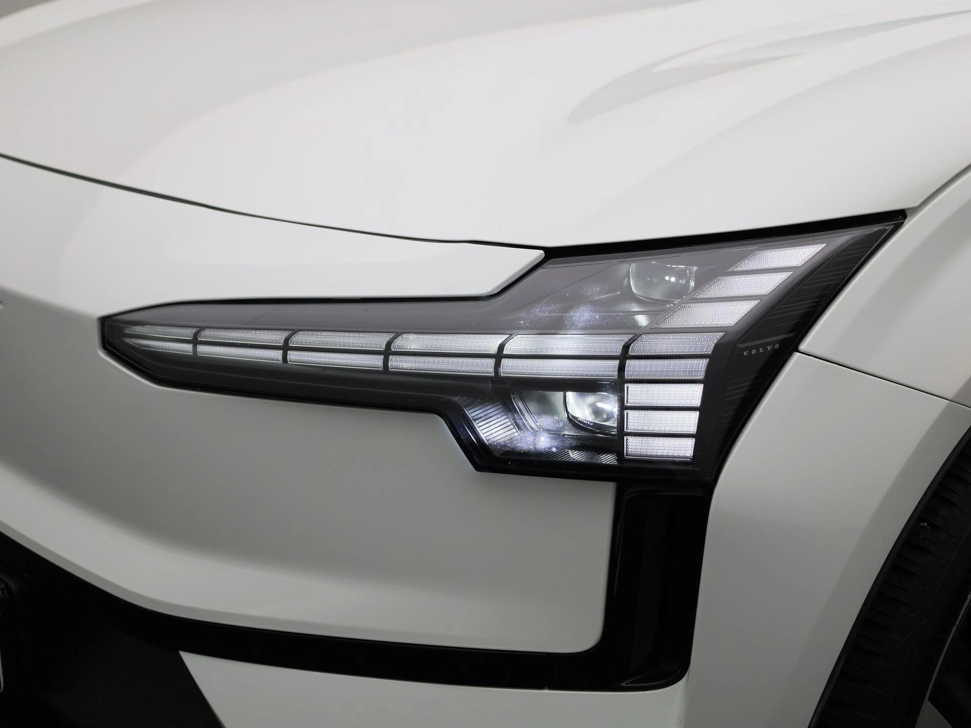 Volvo-EX30-image-14