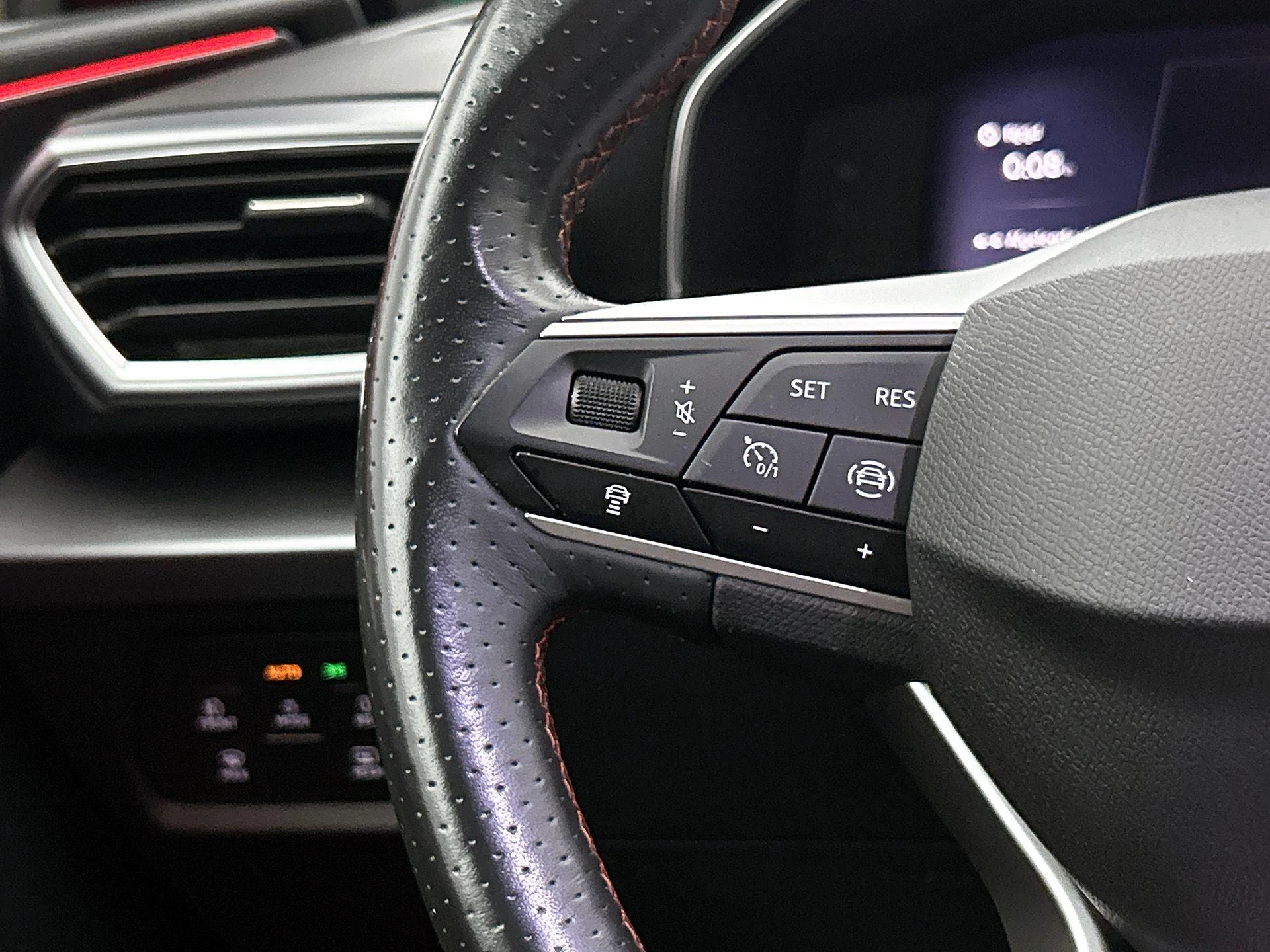 SEAT-Leon-image-5