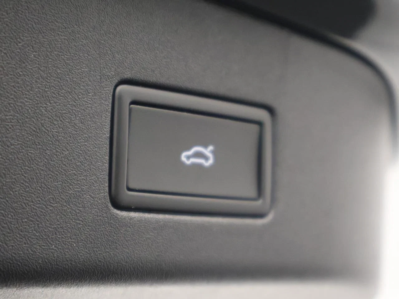 Volkswagen-ID.4-image-12