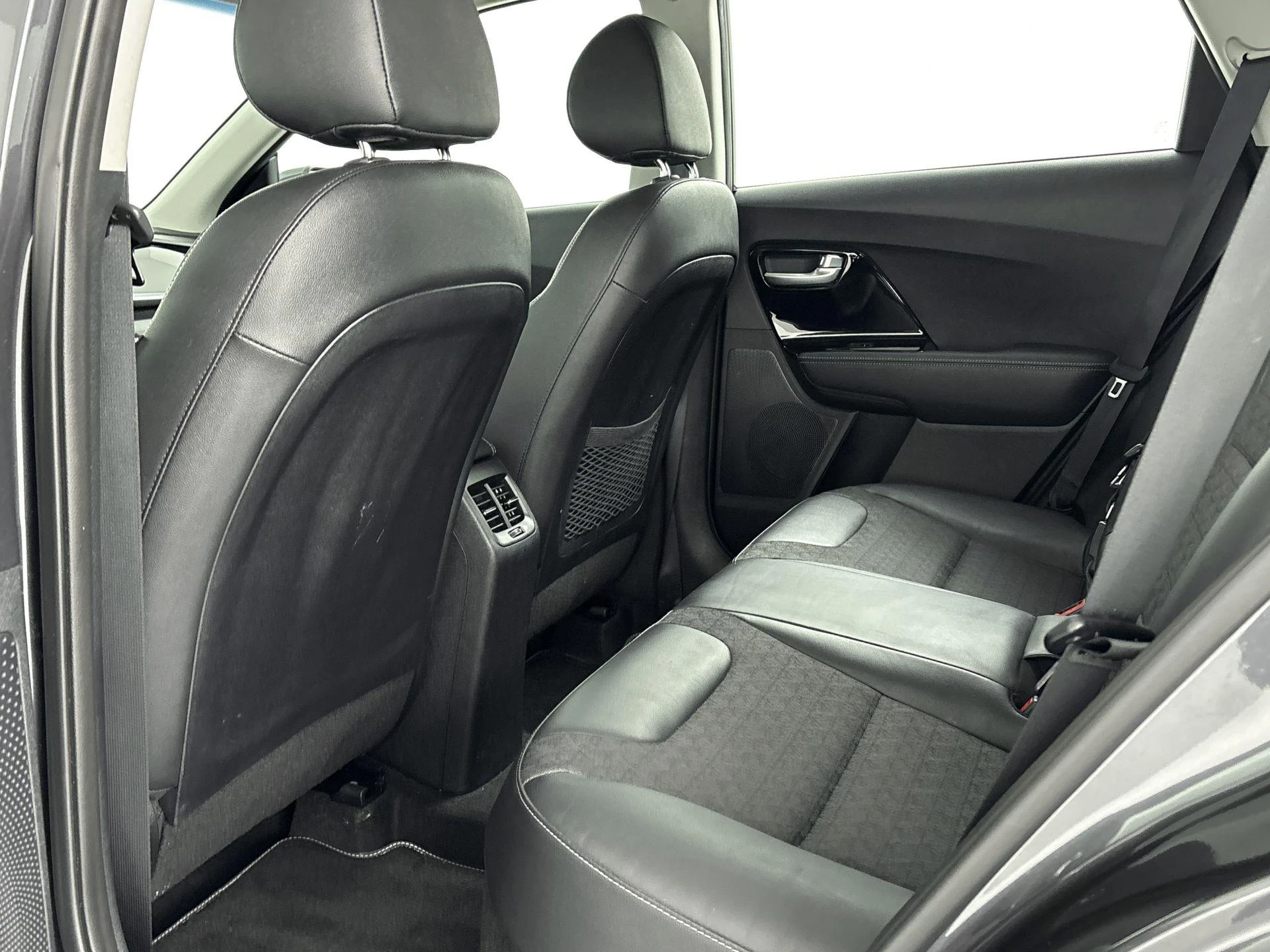 Kia-Niro-image-9