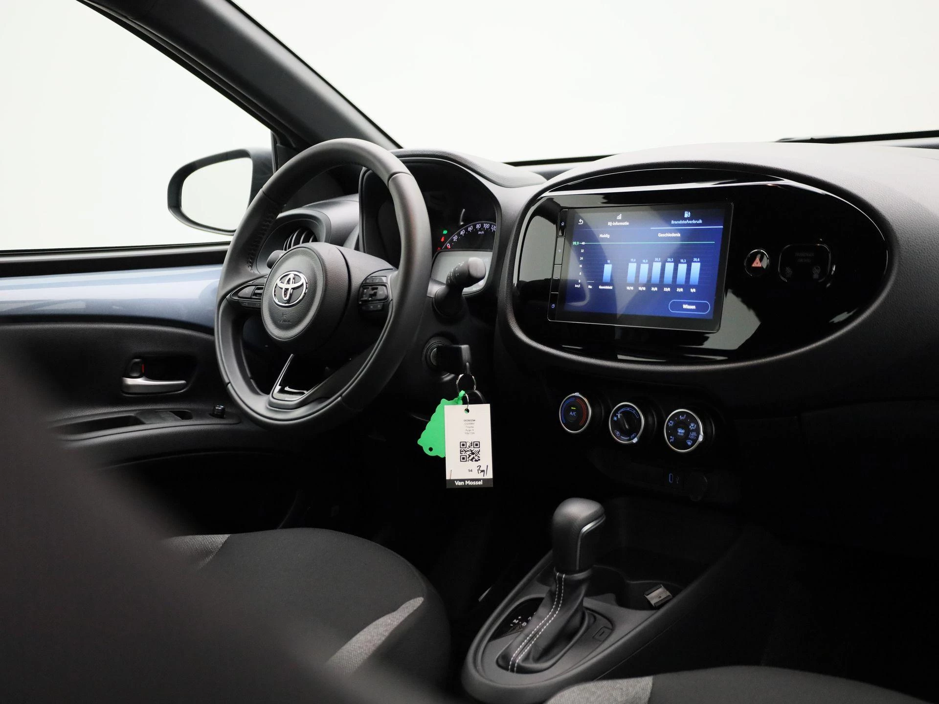 Toyota Aygo X 1.0 VVT-i S-CVT Play