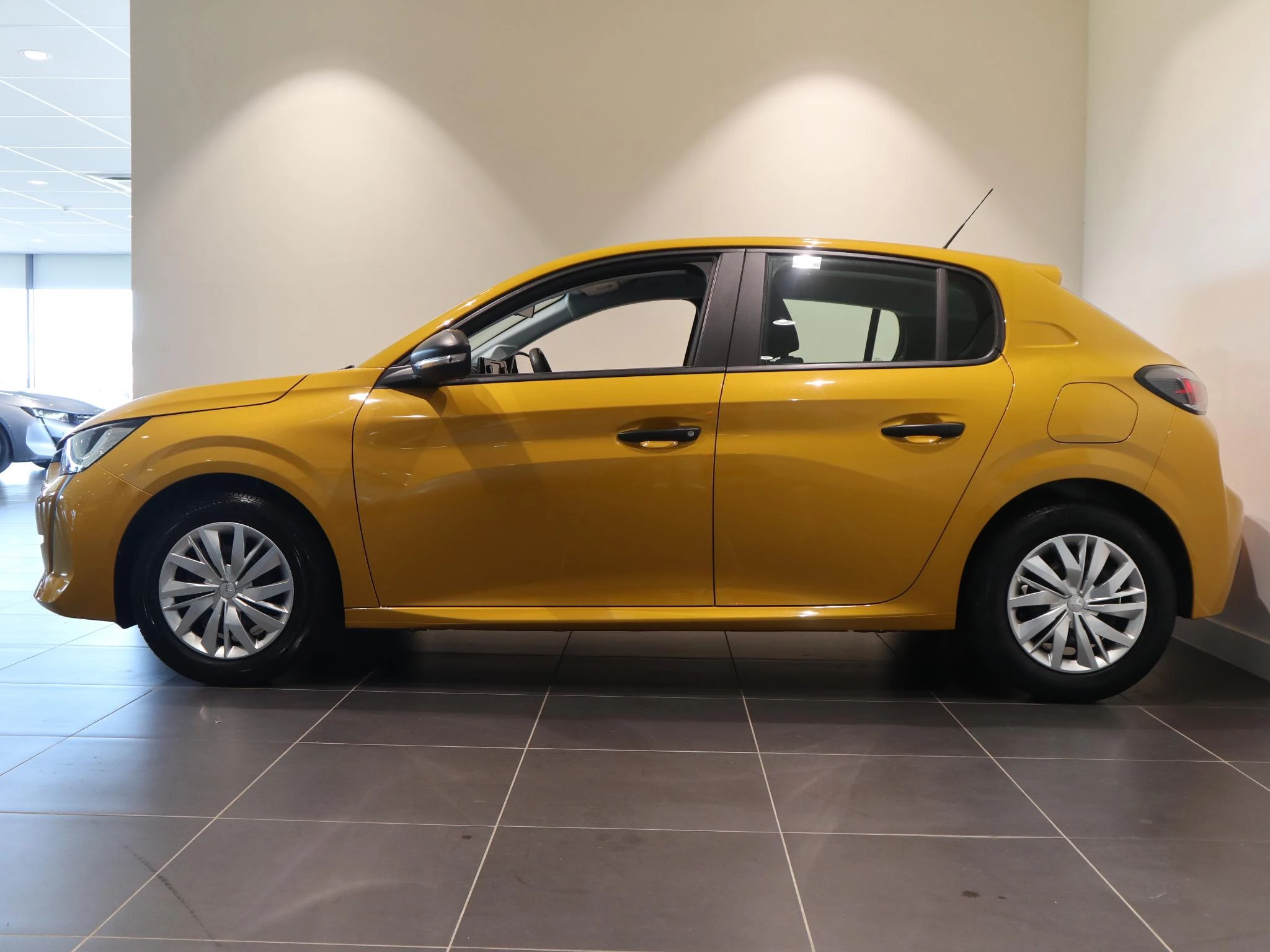 Peugeot-208-image-3