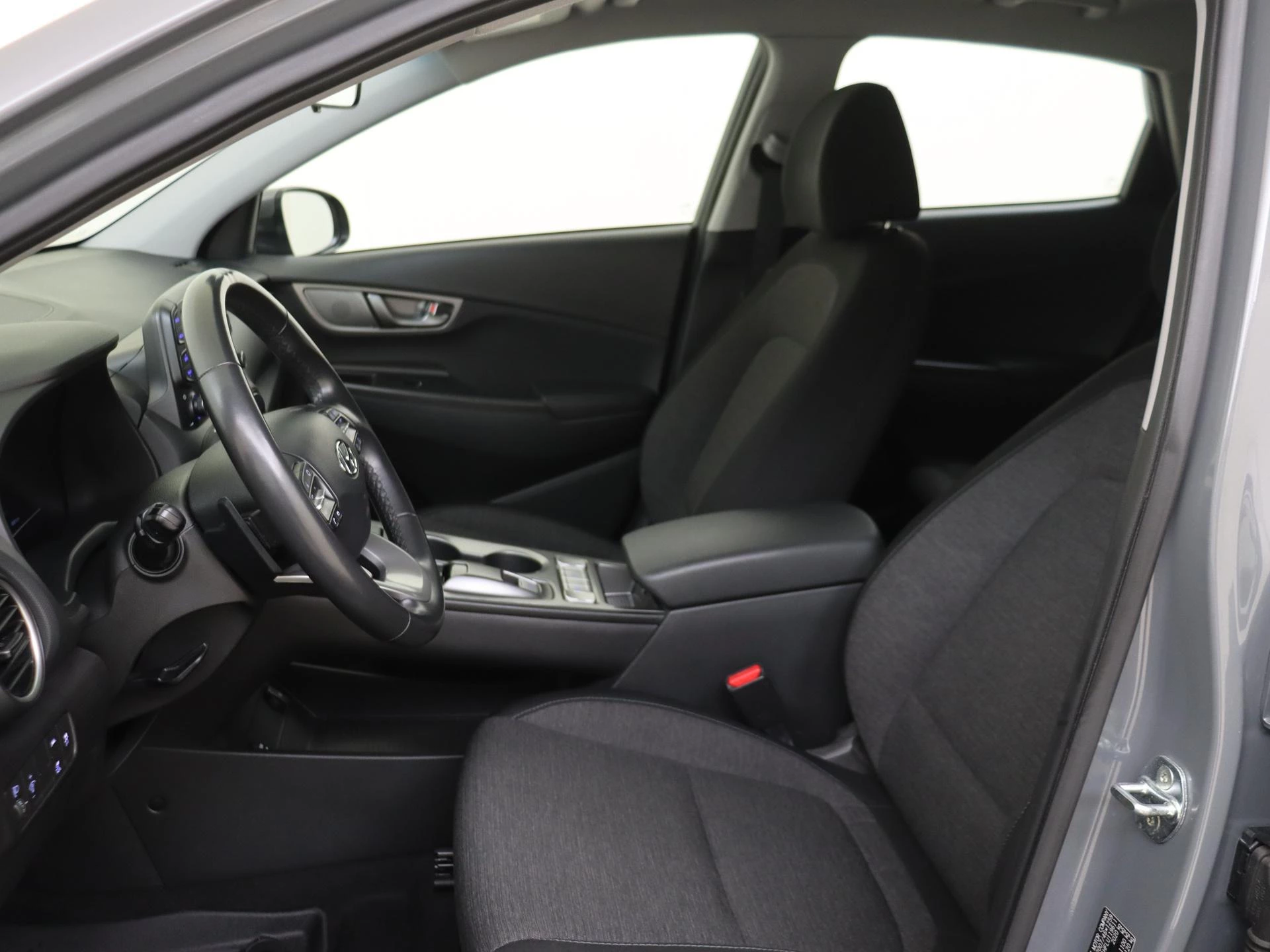 Hyundai-Kona-image-14