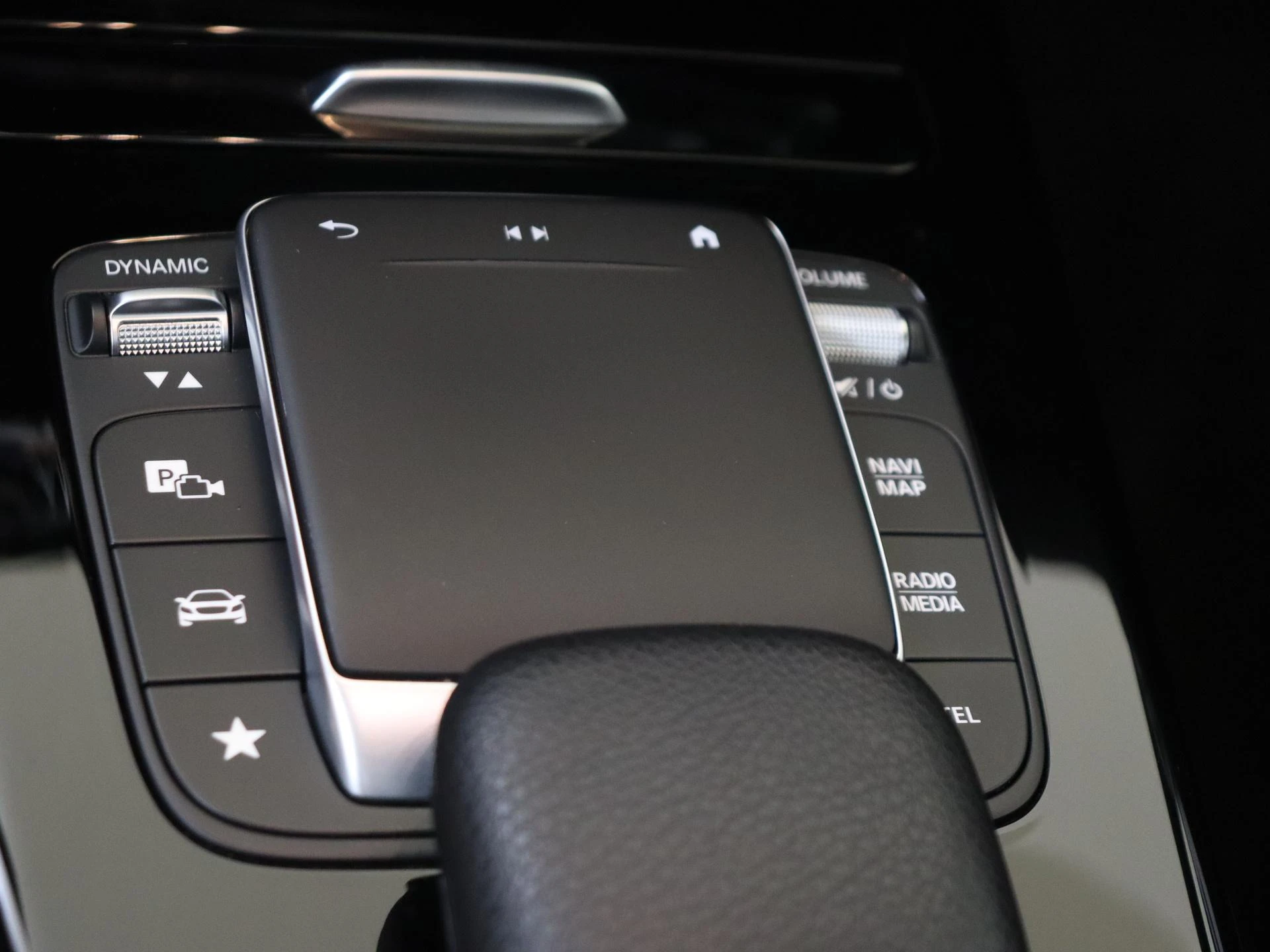 Mercedes-Benz A-Klasse 250 e Premium Plus