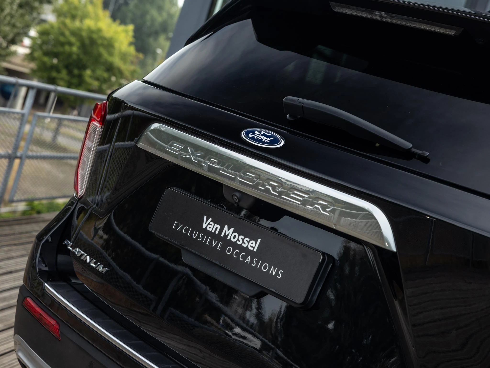 Ford-Explorer-image-36