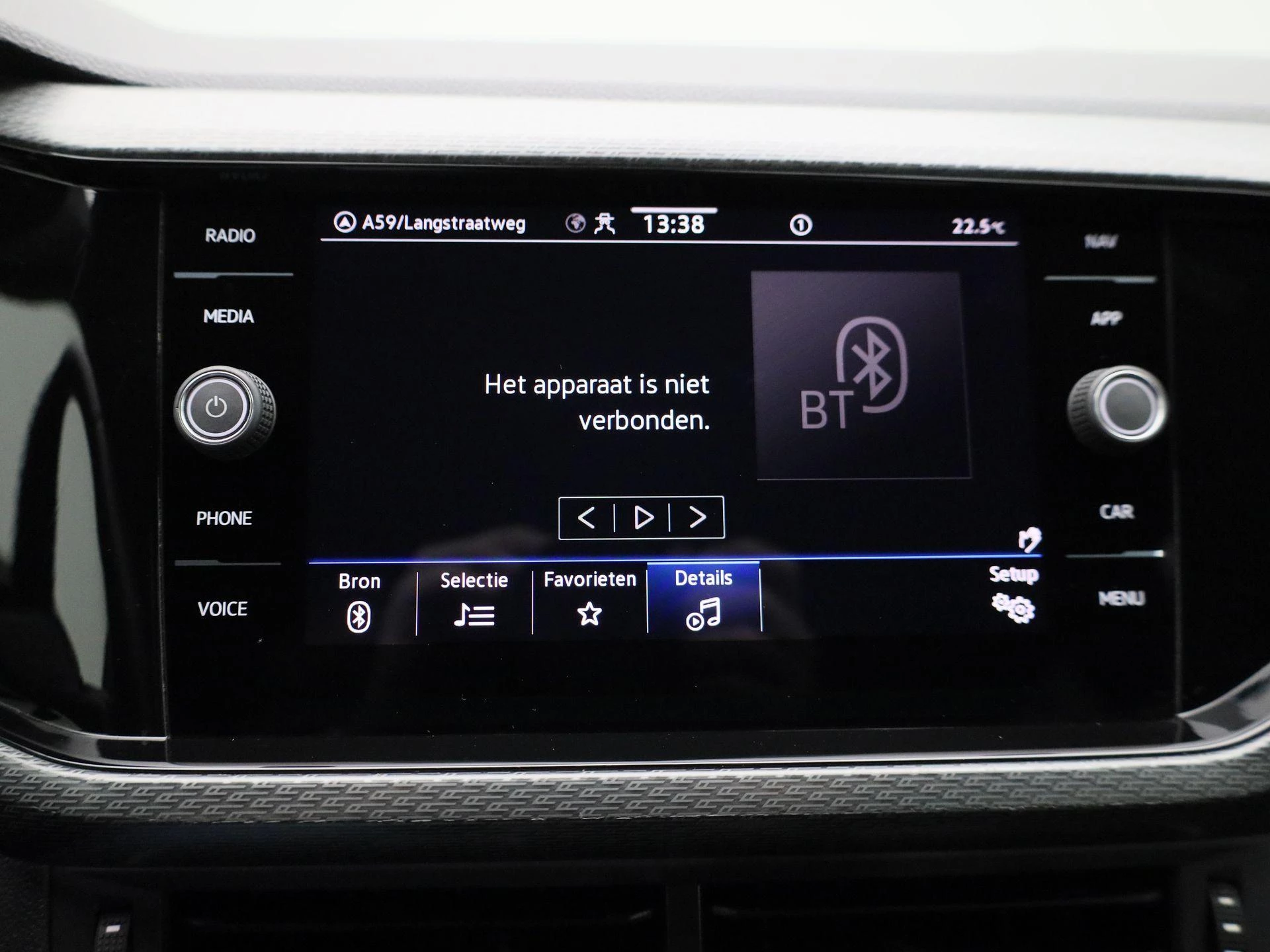 Volkswagen-T-Cross-image-20